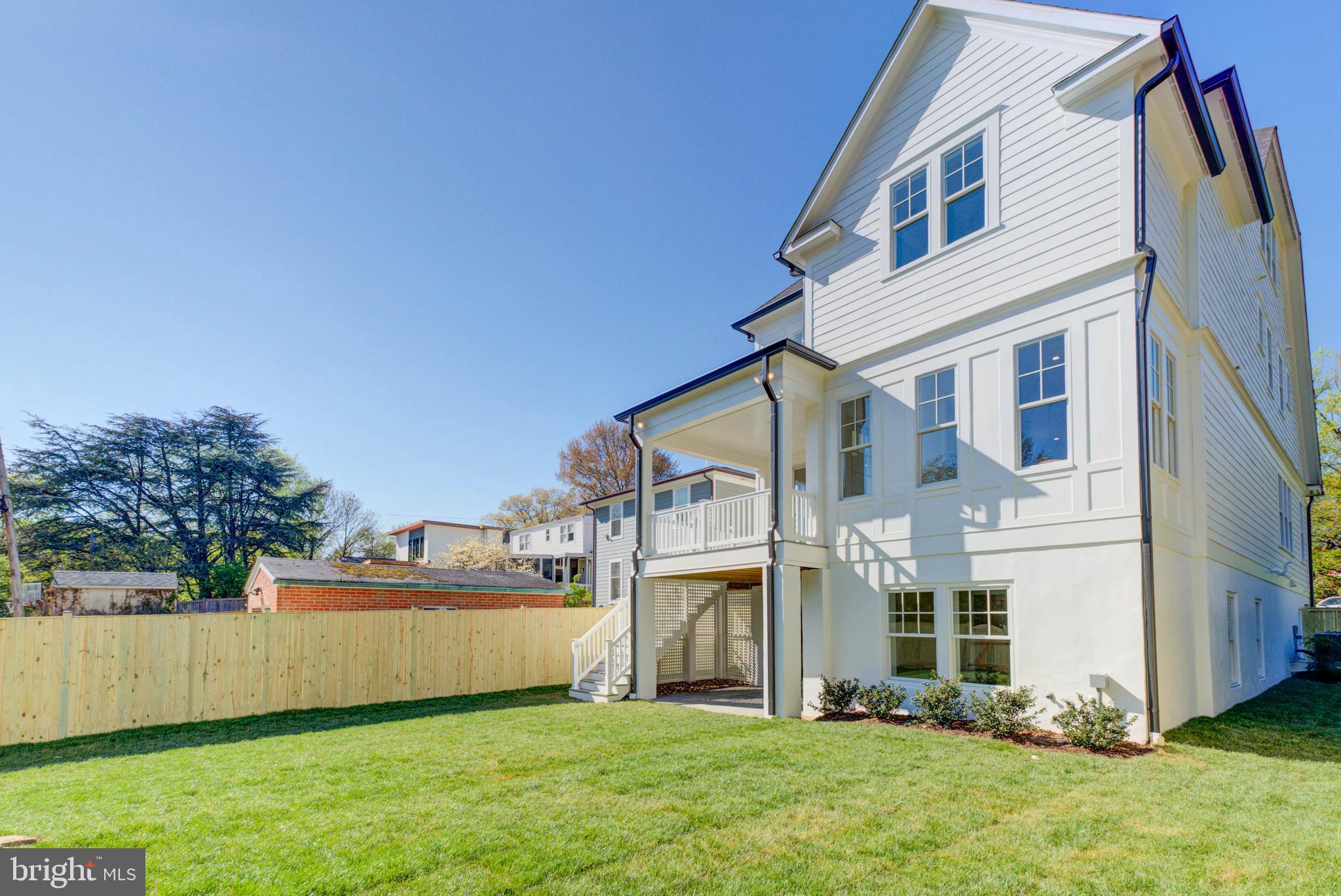 CHEVY CHASE - Residential