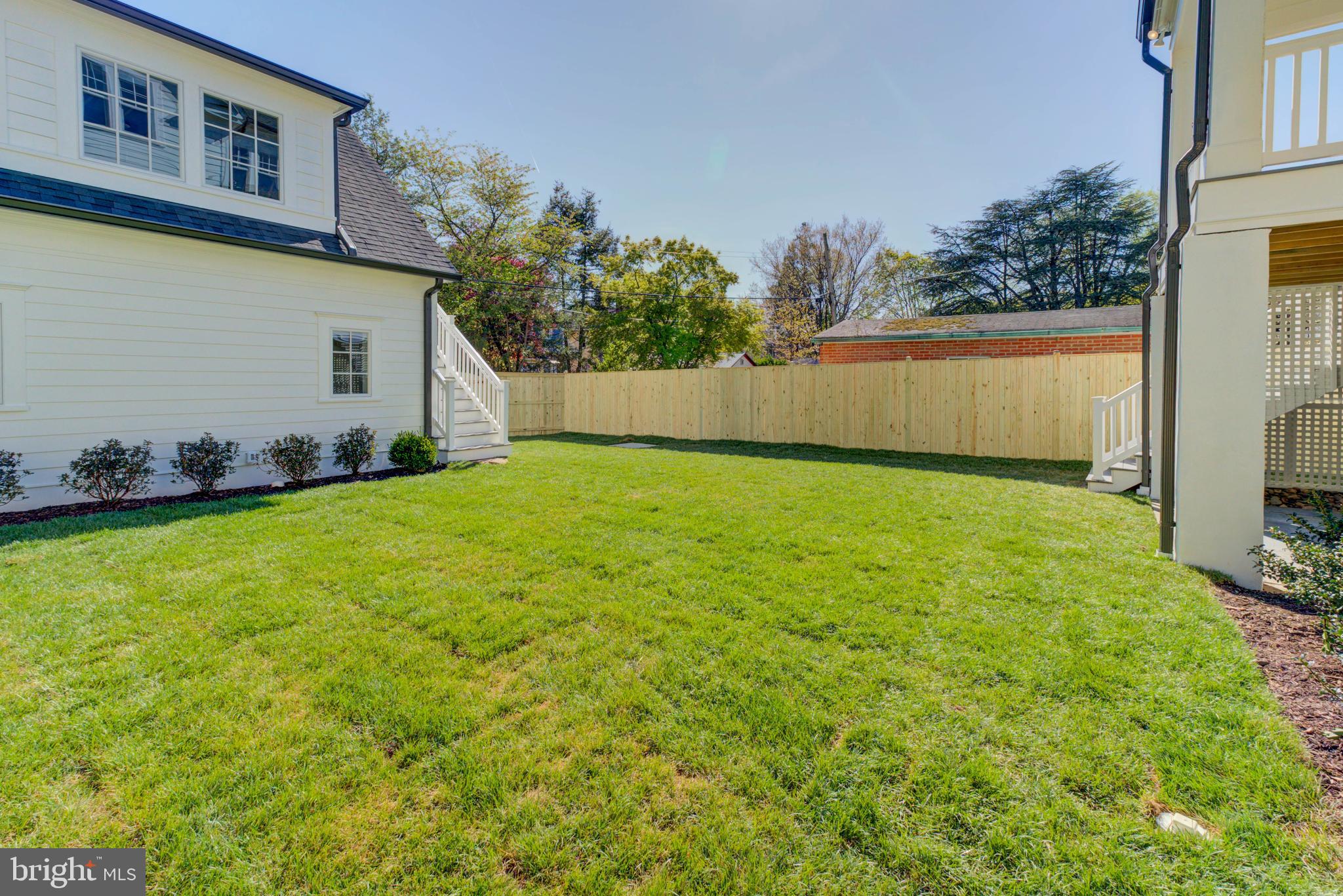 CHEVY CHASE - Residential