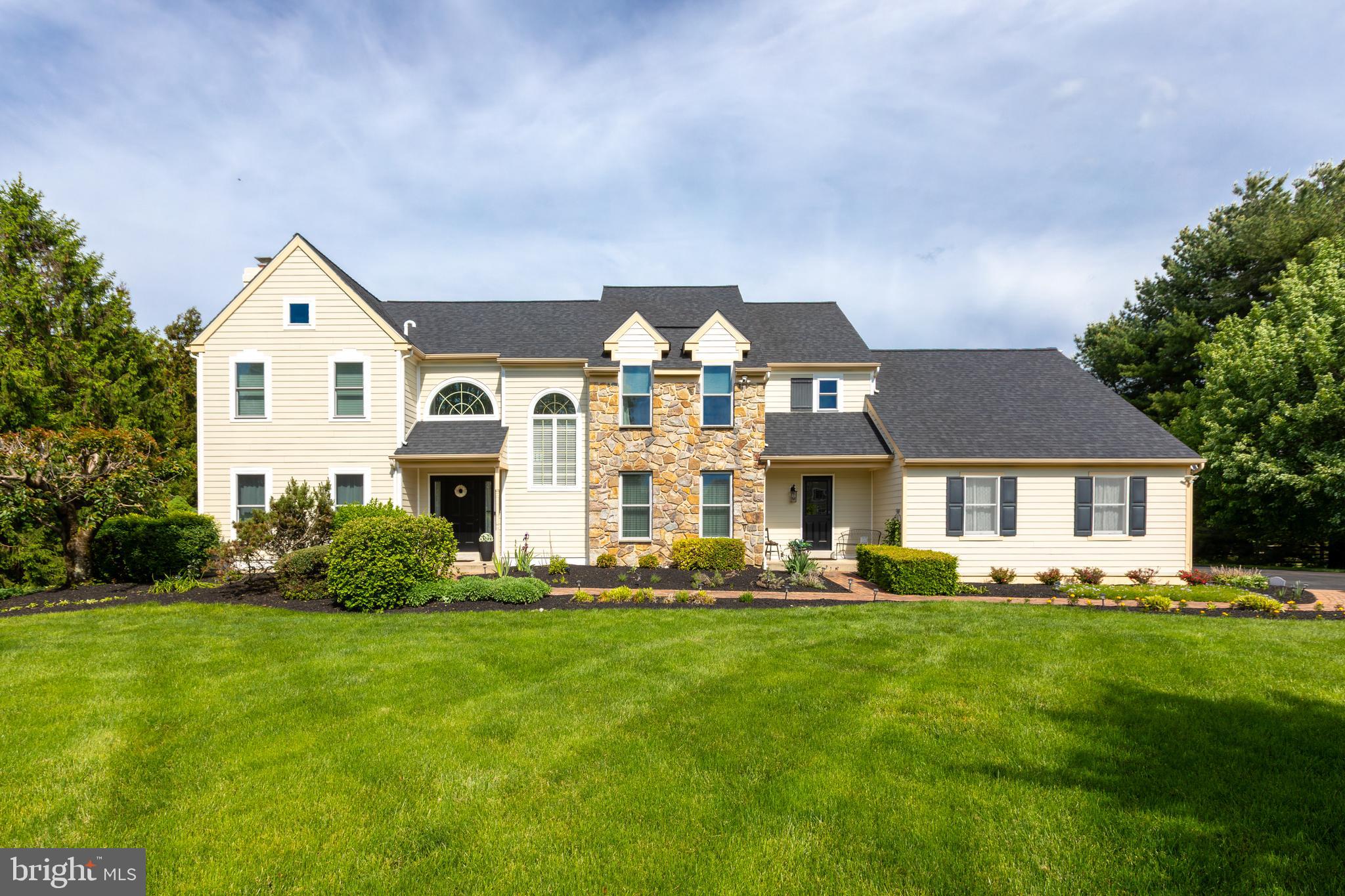 HICKORY HILL - Residential