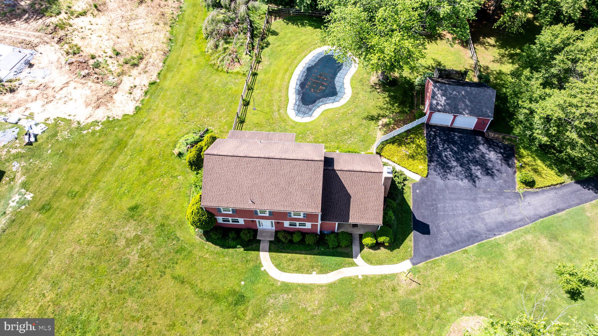 HAMORTON WOODS - Residential