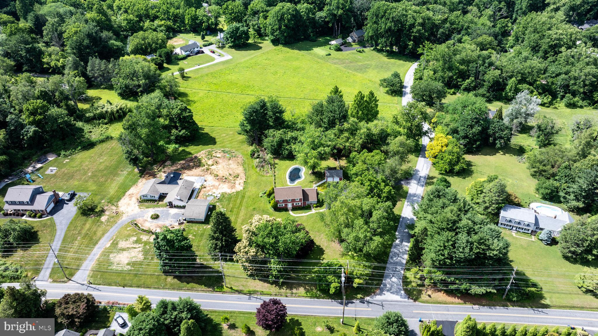 HAMORTON WOODS - Residential