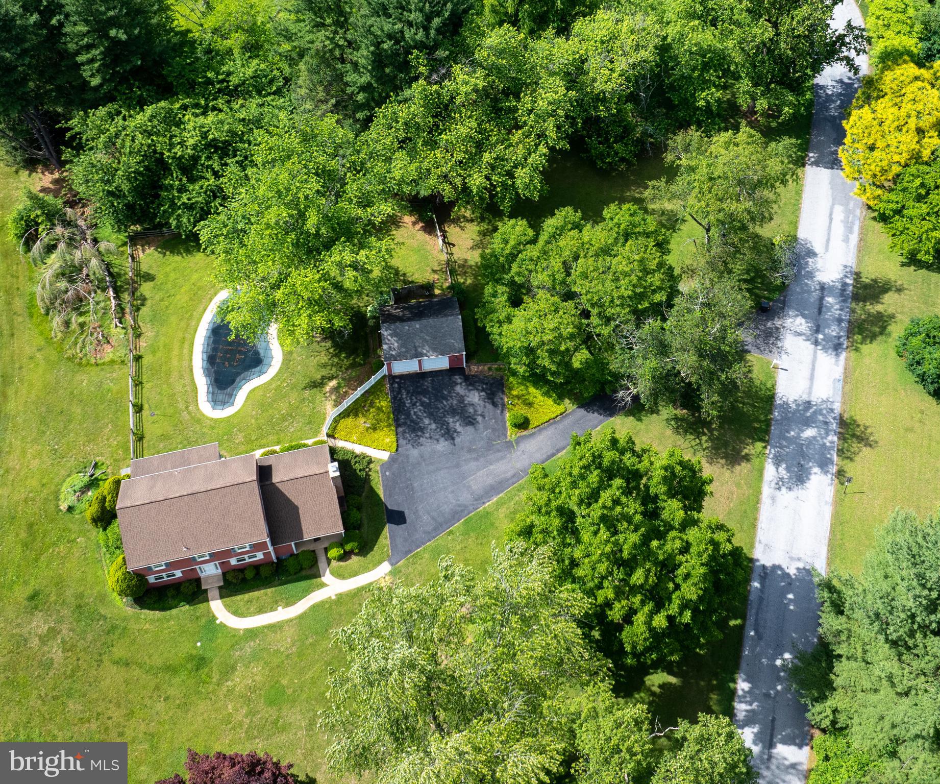 HAMORTON WOODS - Residential