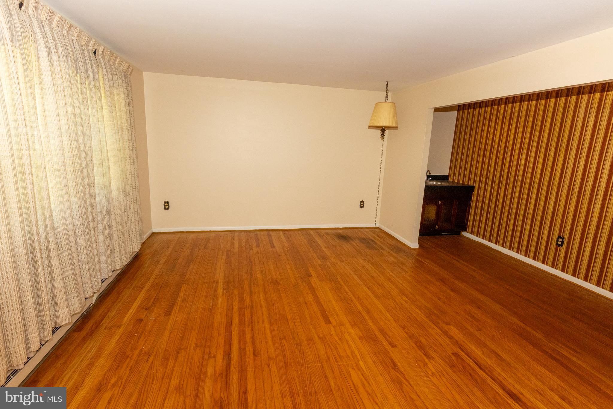 HAMORTON WOODS - Residential