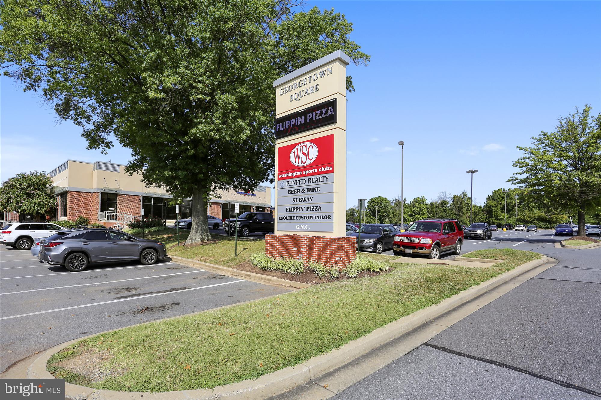 REGENCY ESTATES - Residential