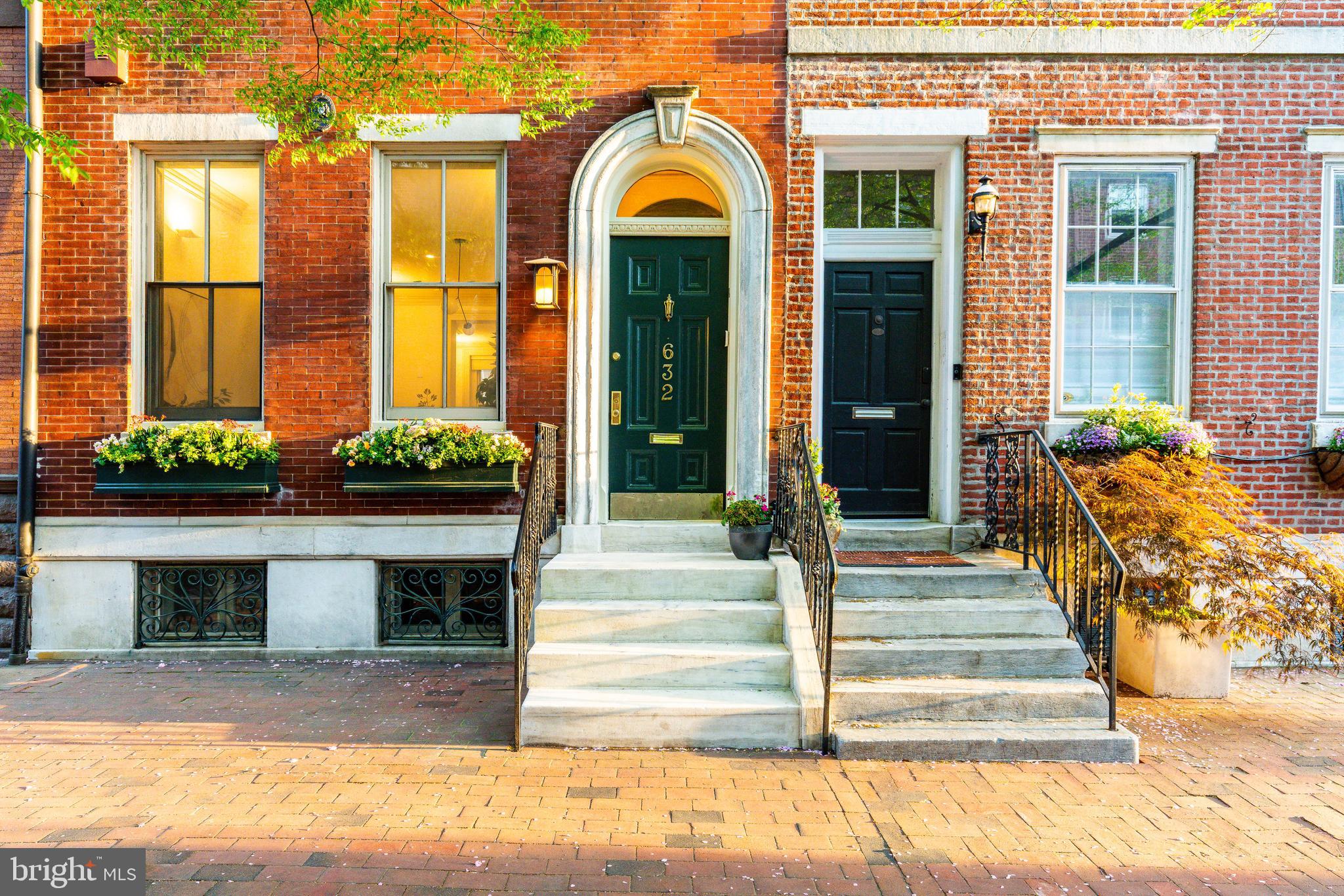 SOCIETY HILL - Residential