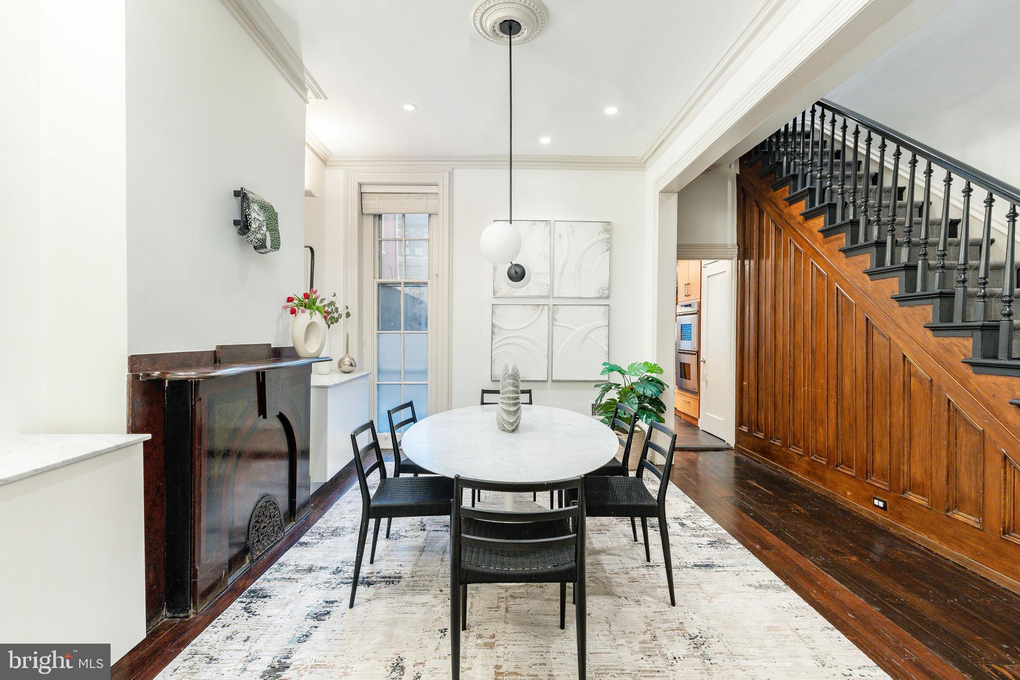 SOCIETY HILL - Residential