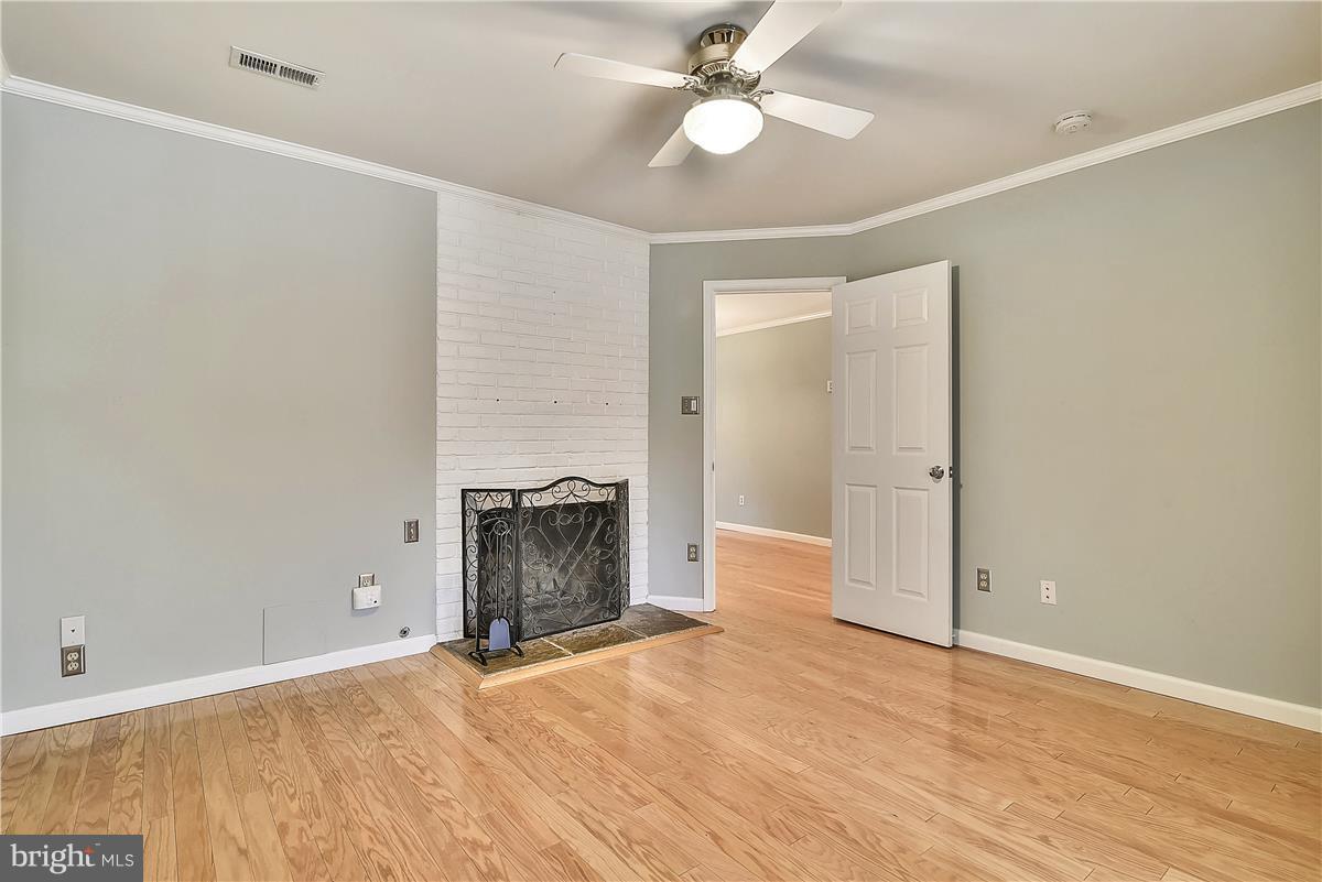 NORTH SPRINGFIELD - Residential
