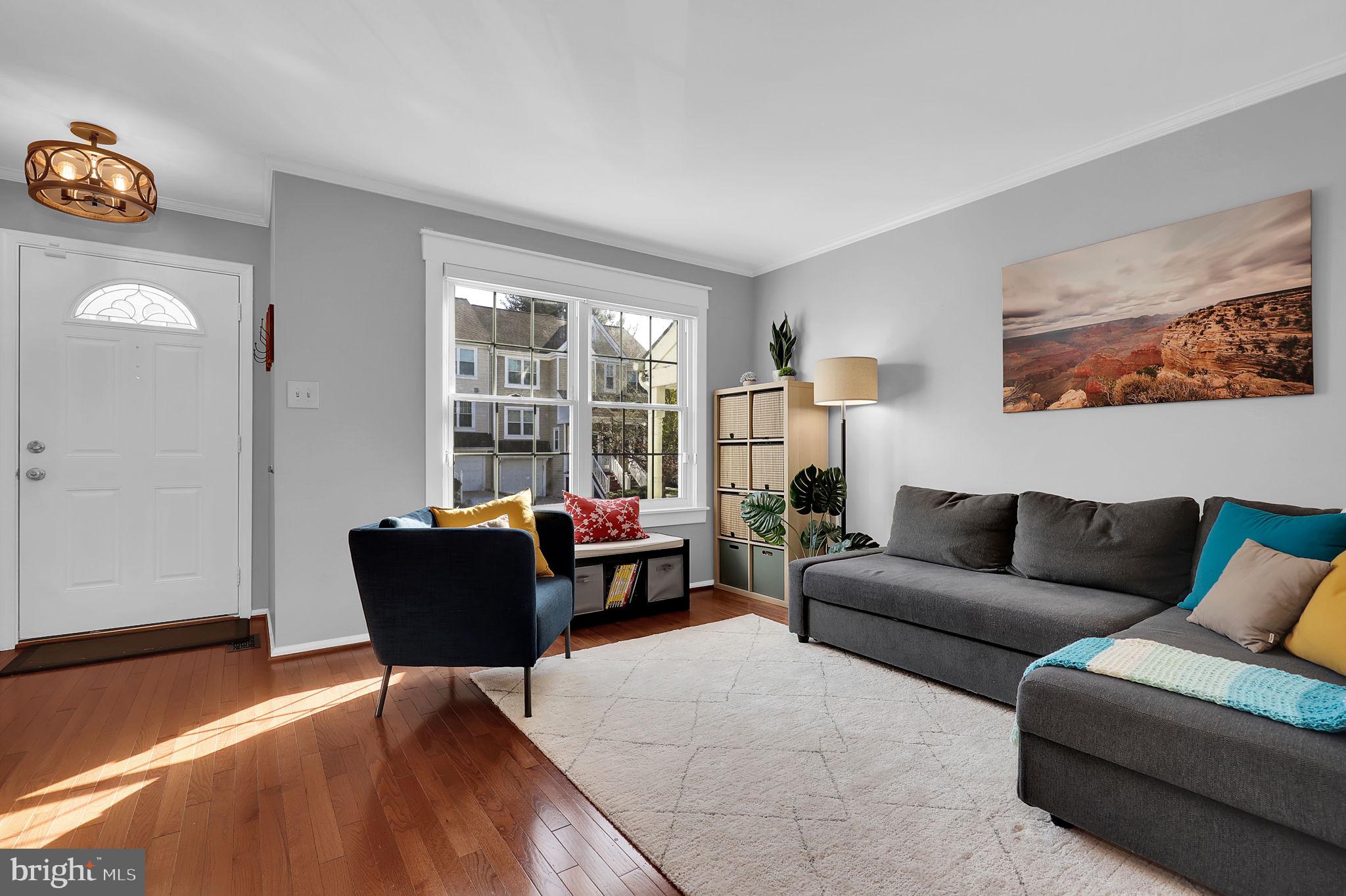 GUNNERS LAKE VILLAGE - Residential