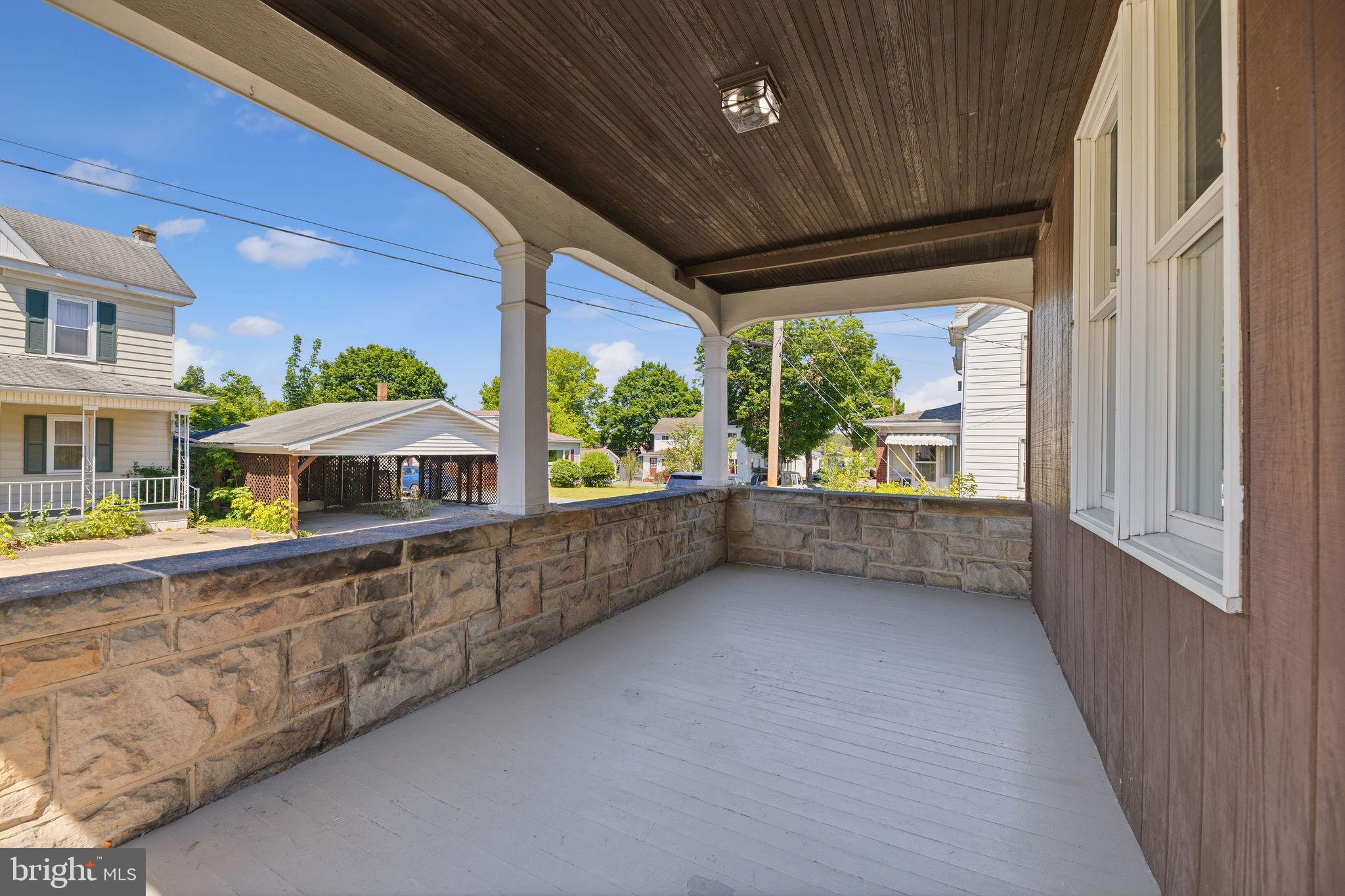 PHILIPSBURG - Residential