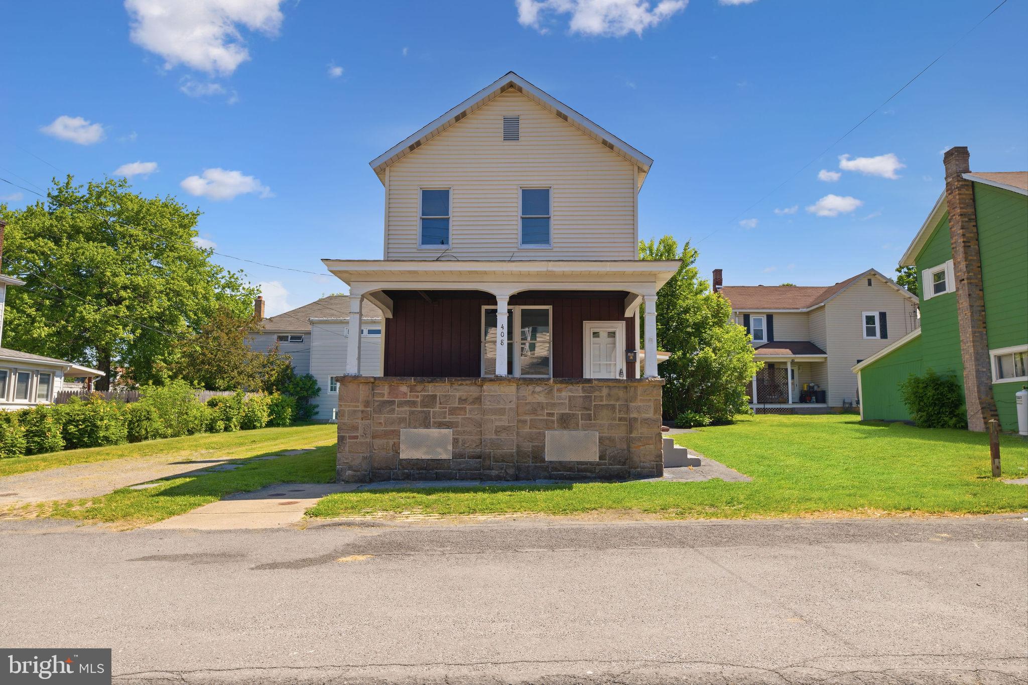 PHILIPSBURG - Residential