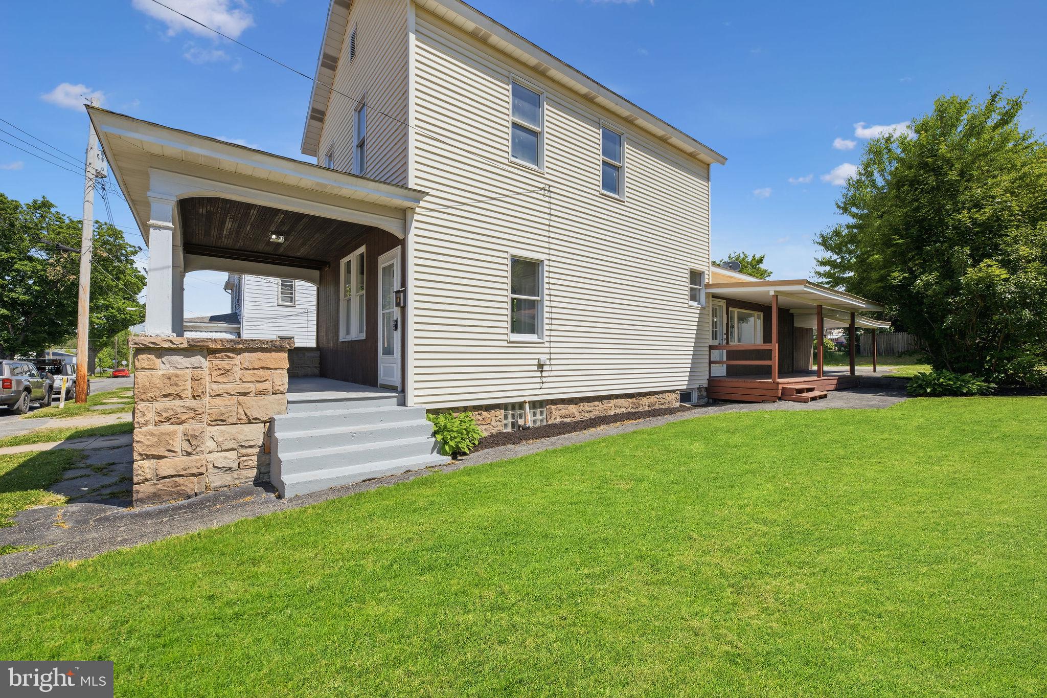 PHILIPSBURG - Residential