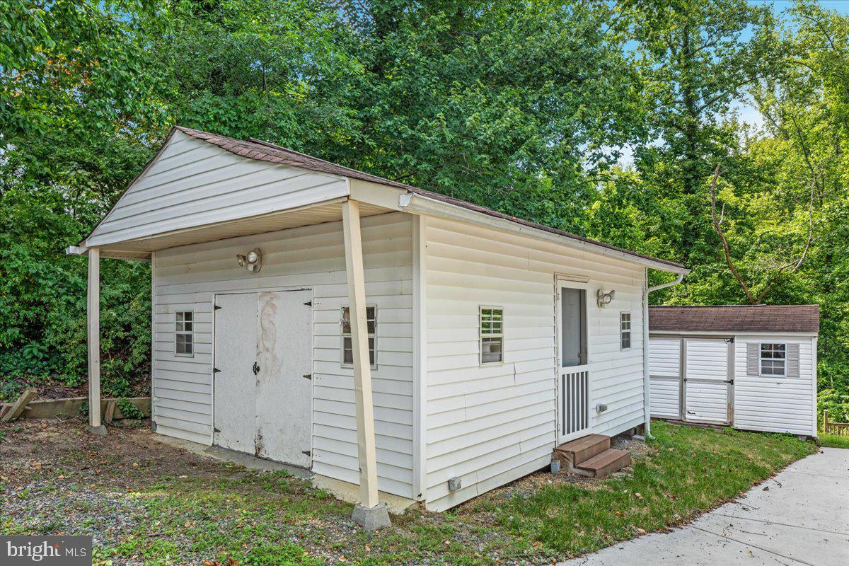 FOREST KNOLLS 03 - Residential