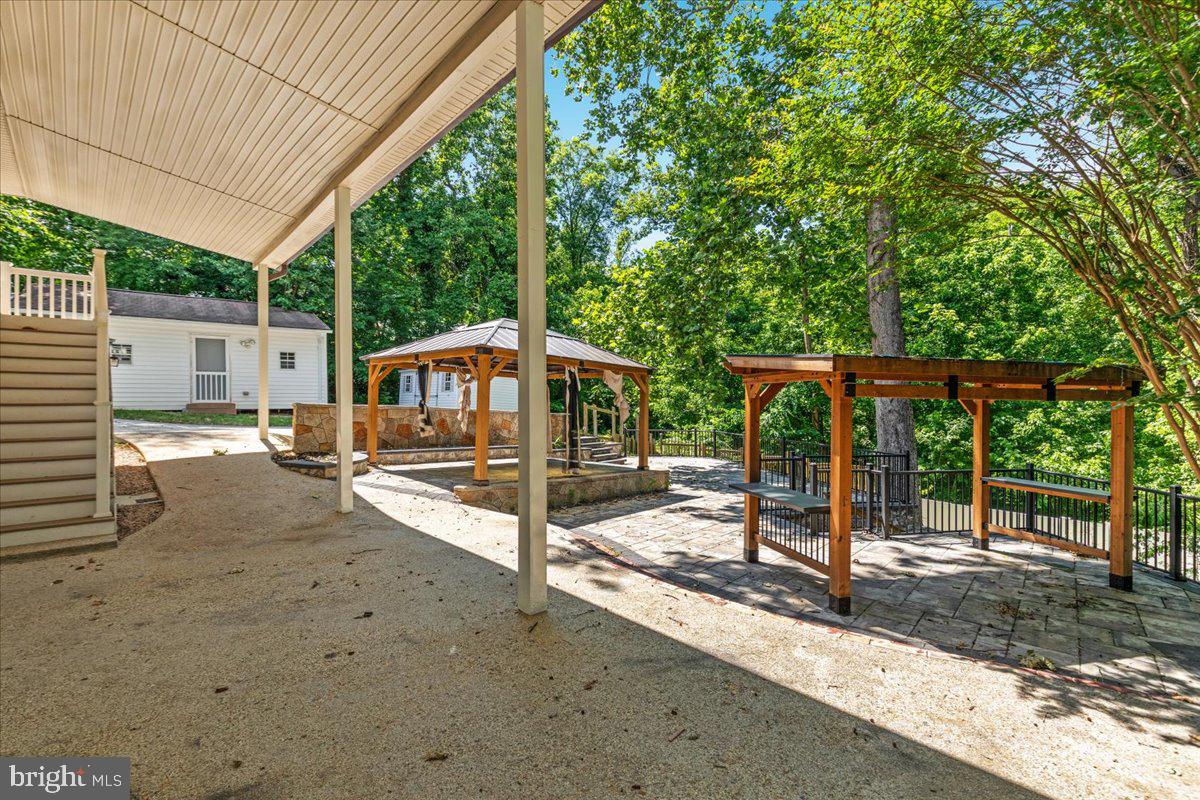 FOREST KNOLLS 03 - Residential