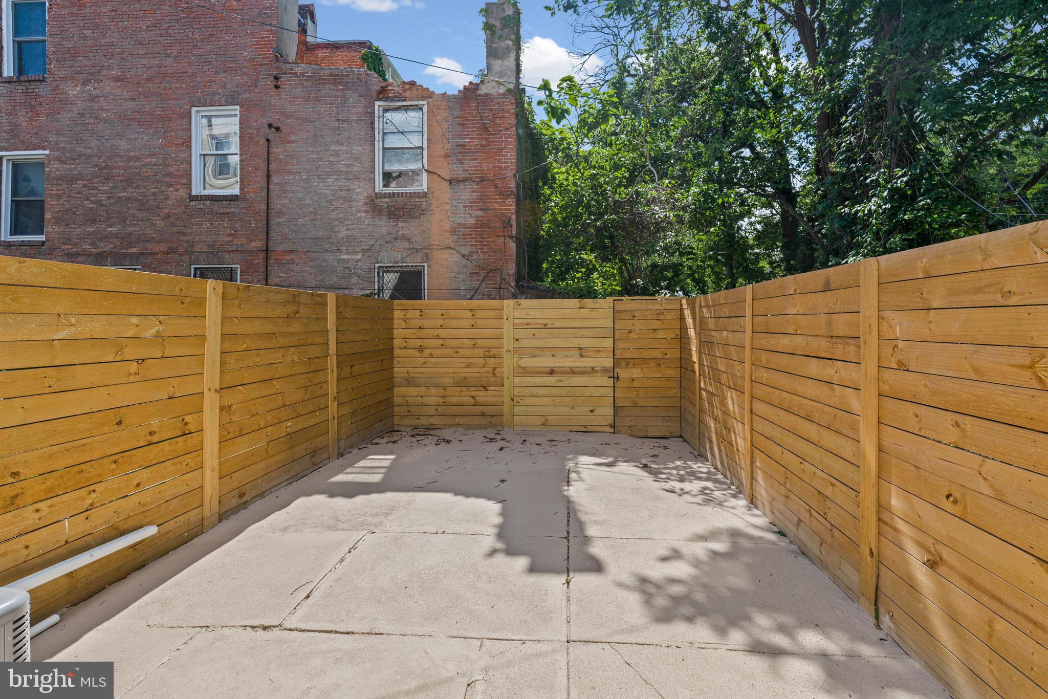 HARLEM PARK - Residential