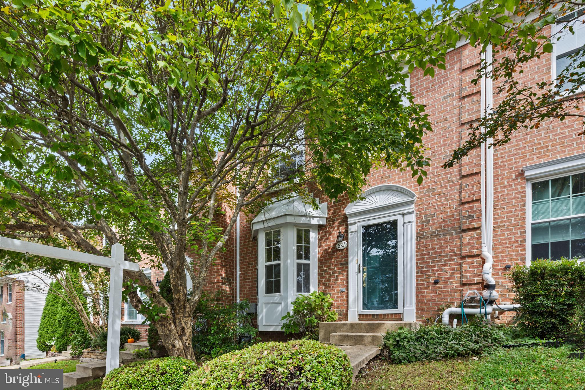 Super convenient, quiet cul-de-sac neighborhood.  Just minutes from I-95, Walmart, Target, Wegmans, Lowes, BJs, McDonalds, Chick-fil-A, and everything you could want.  Largest home in the neighborhood.  Huge master bath with whirlpool and separate shower.  Sitting room off Master Bedroom.  Cathedral ceilings upstairs.  Large sunroom and eat-in kitchen.  Completely updated with brand new upgraded stainless-steel appliances and granite counter tops. New heating 6 months ago.  New water heater a year ago and new roof in 2022.  Fully fenced back yard.