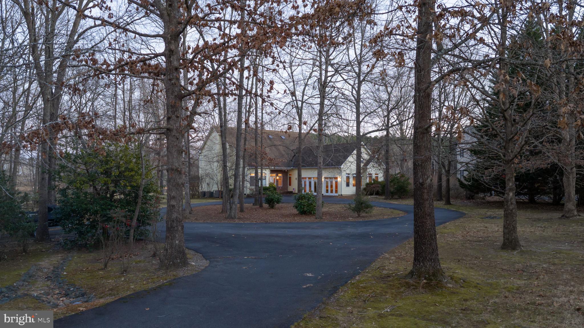 TALL PINES - Residential