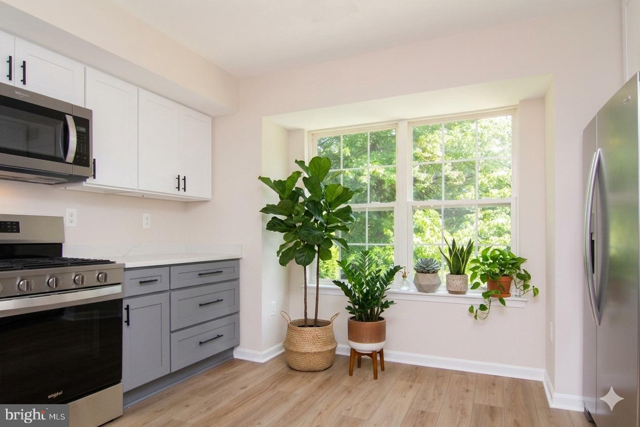 FURNACE HILLS - Residential