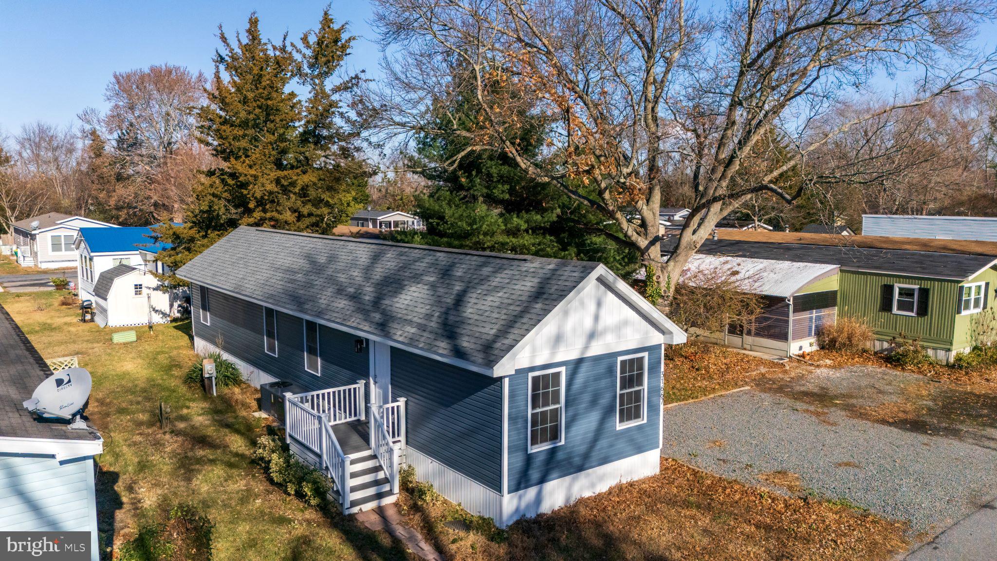 WHISPERING PINE MHP - Residential