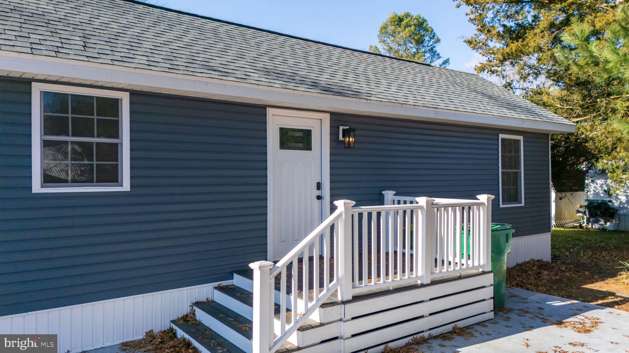 WHISPERING PINE MHP - Residential