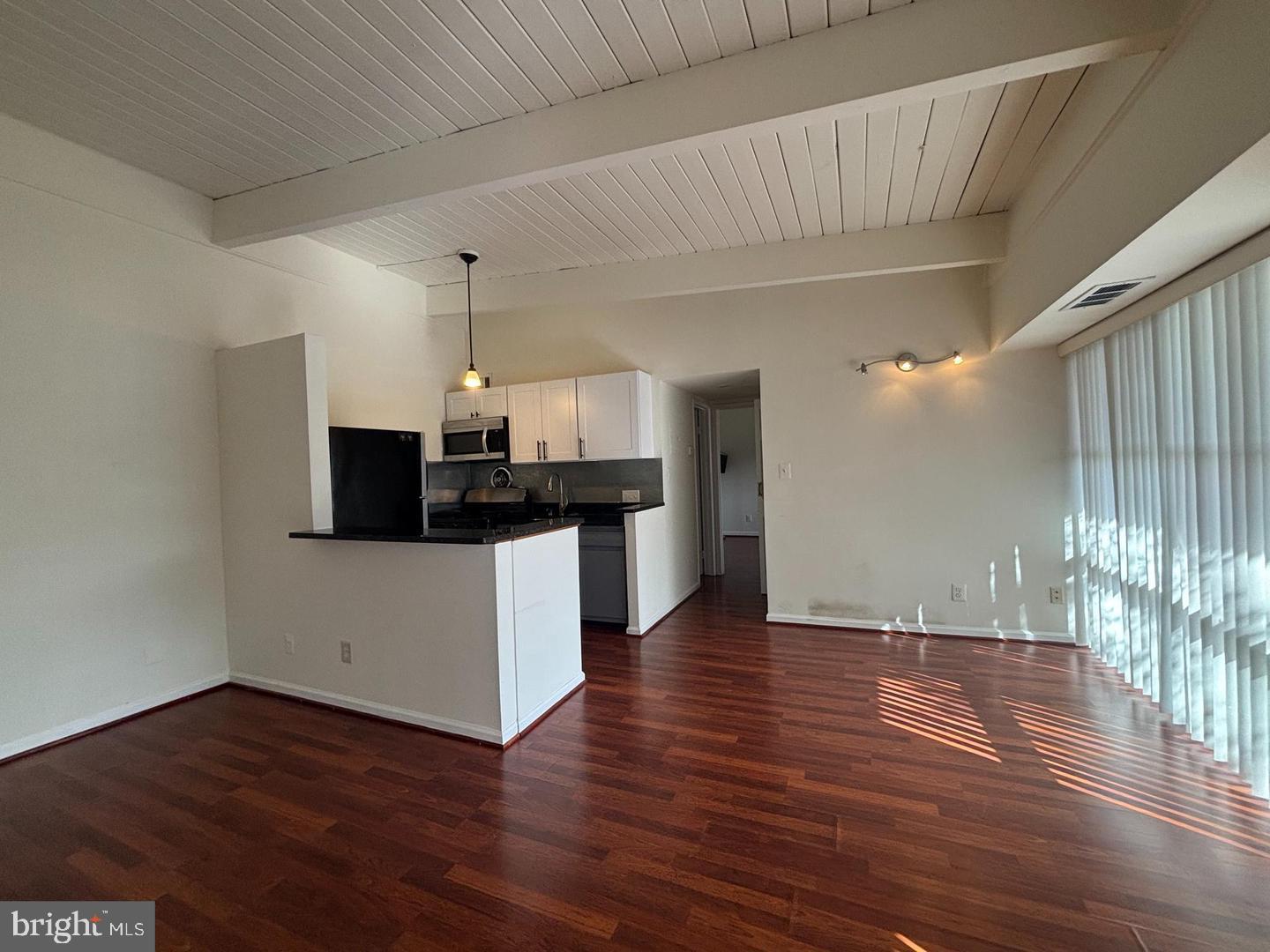HERITAGE WOODS NORTH - Residential Lease