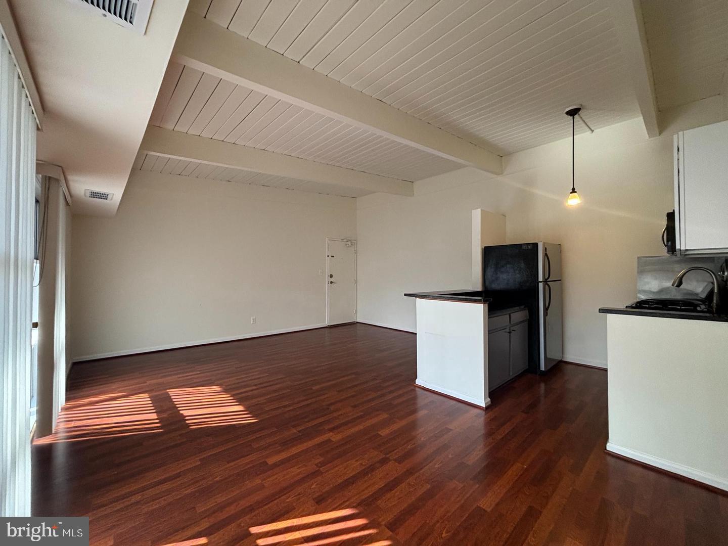HERITAGE WOODS NORTH - Residential Lease