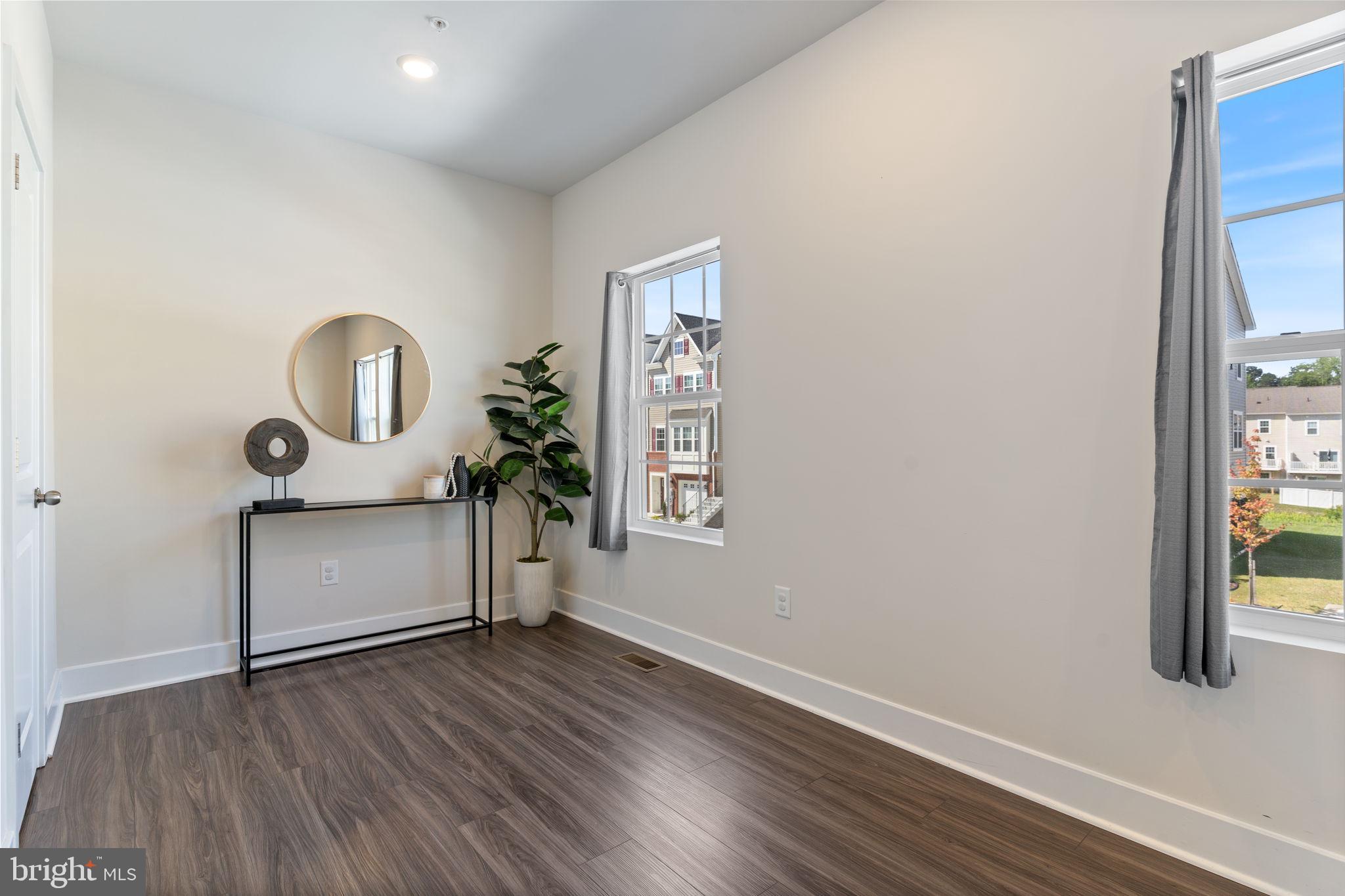 THE WOODS AT MYRTLE POINT - Residential