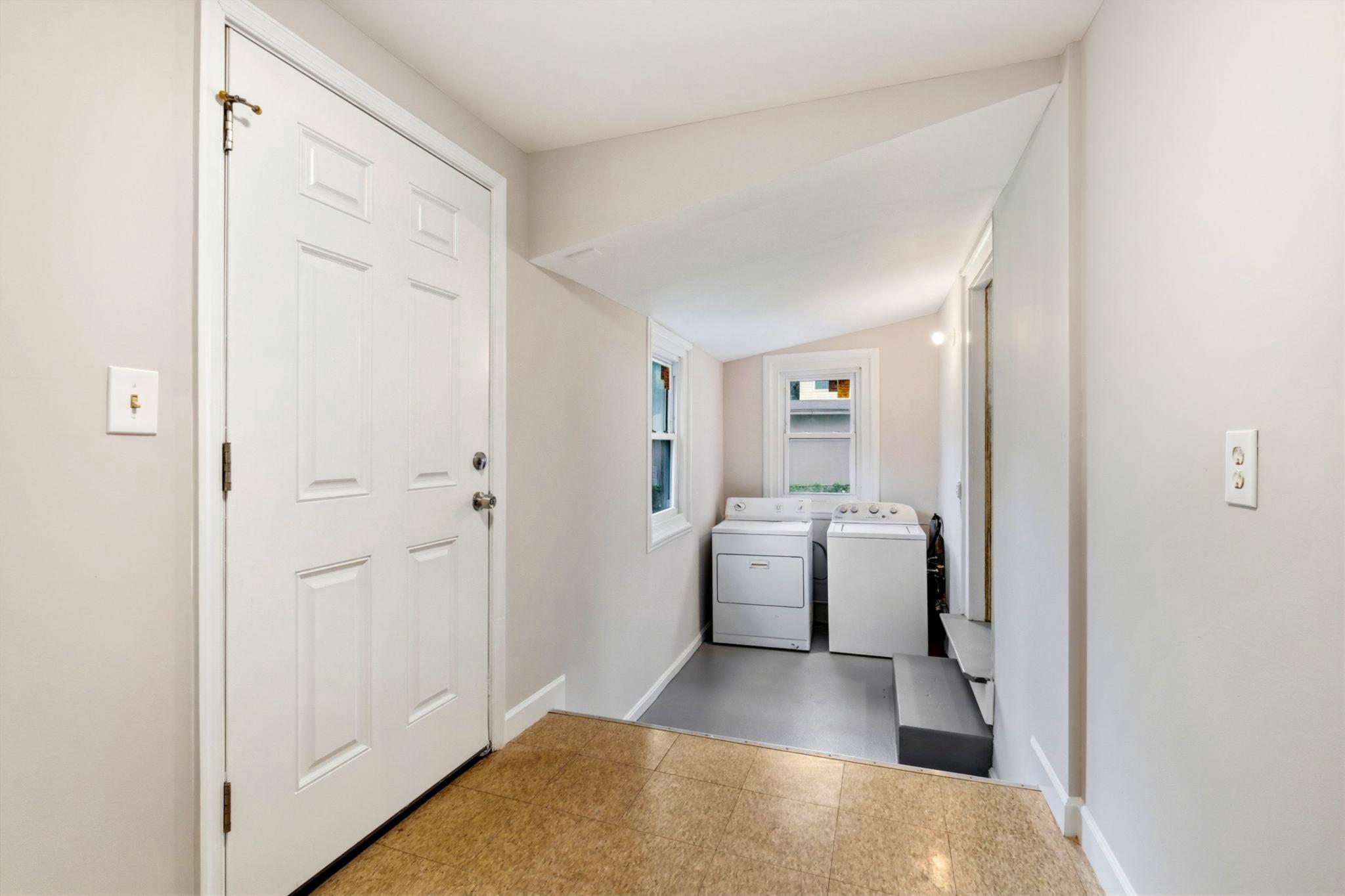 ROCKCREST - Residential
