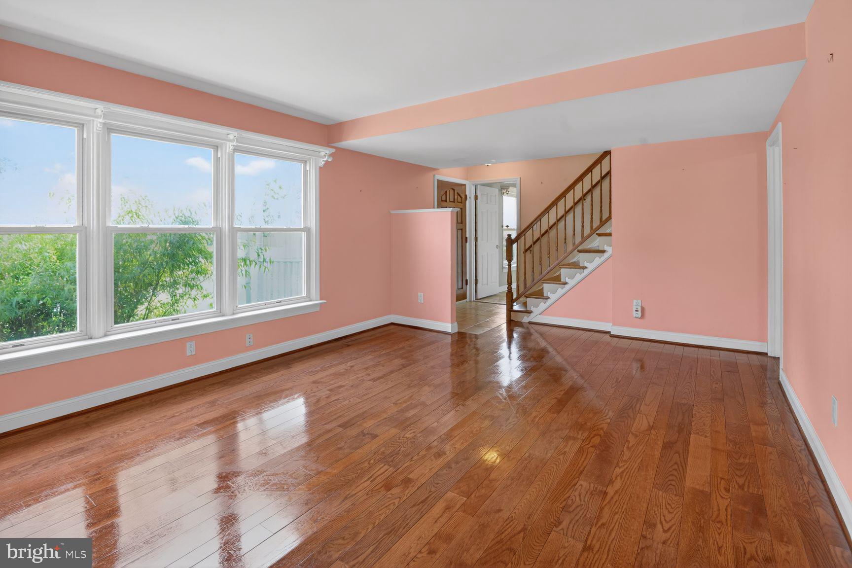 DUNN LORING WOODS - Residential