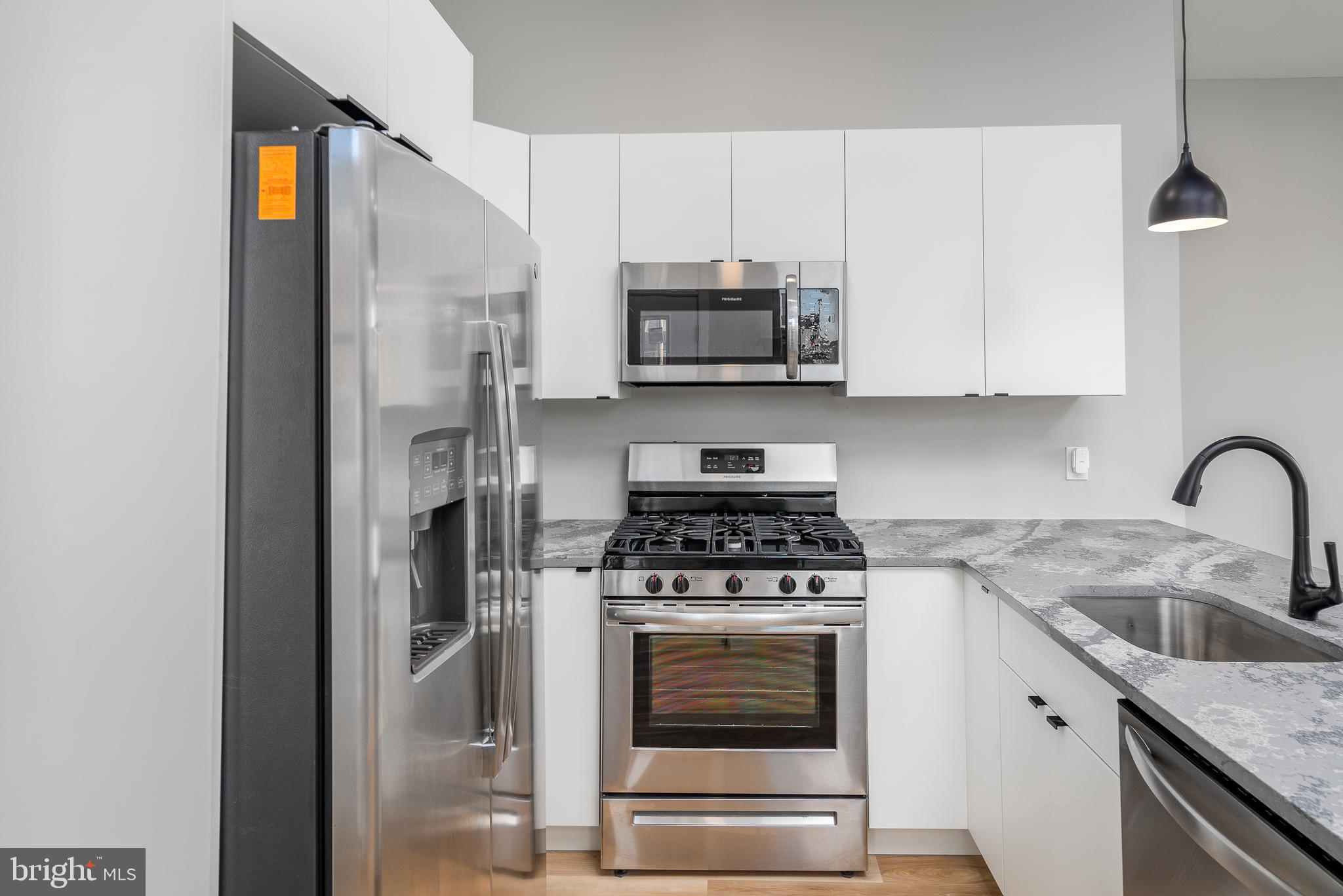 GRAYS FERRY - Residential Lease