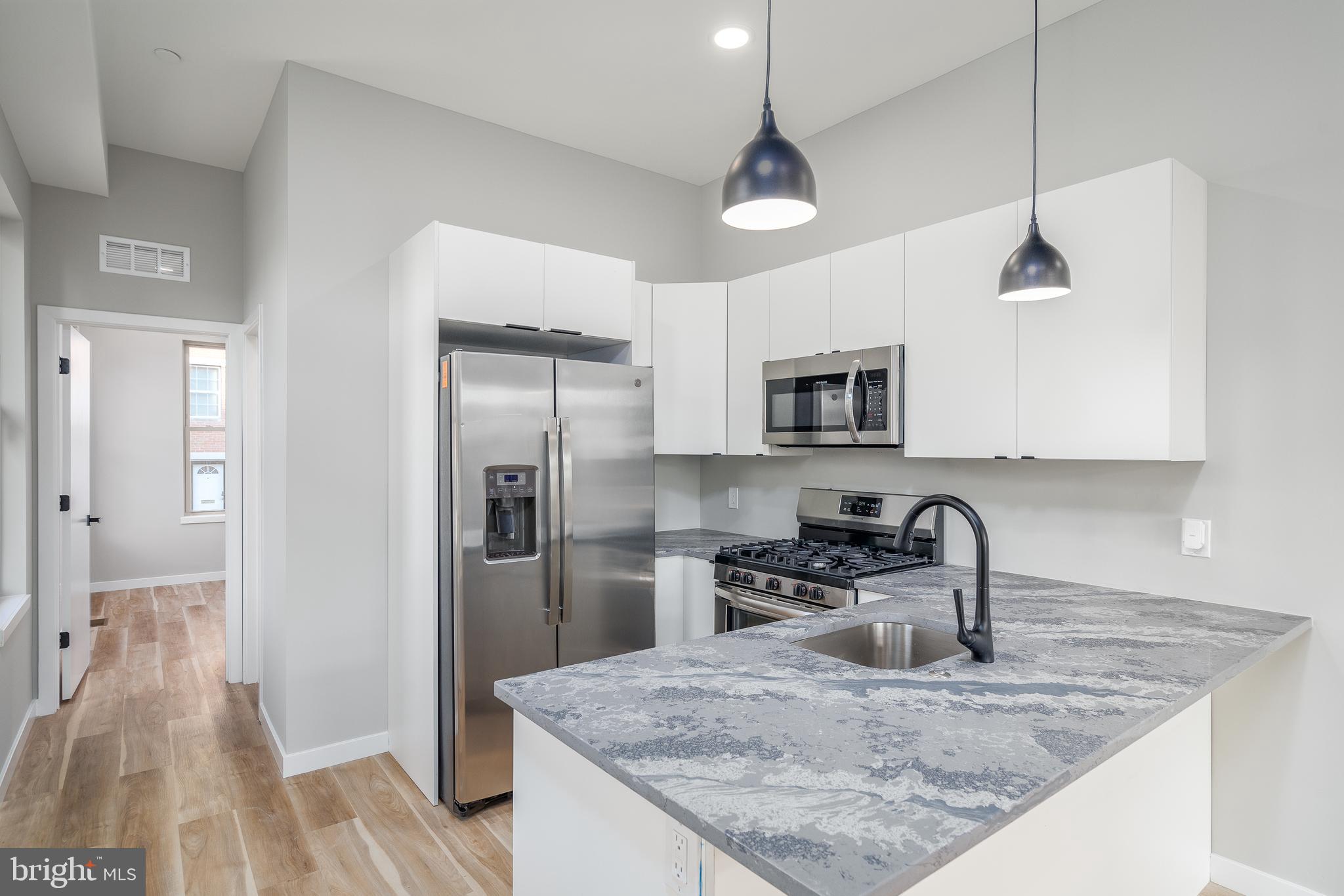 GRAYS FERRY - Residential Lease