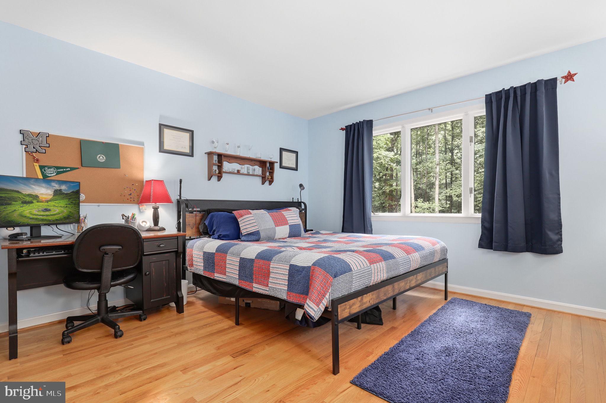 MEADOWOOD - Residential