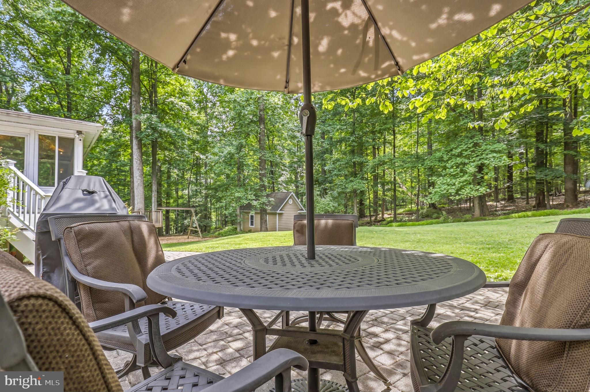 MEADOWOOD - Residential