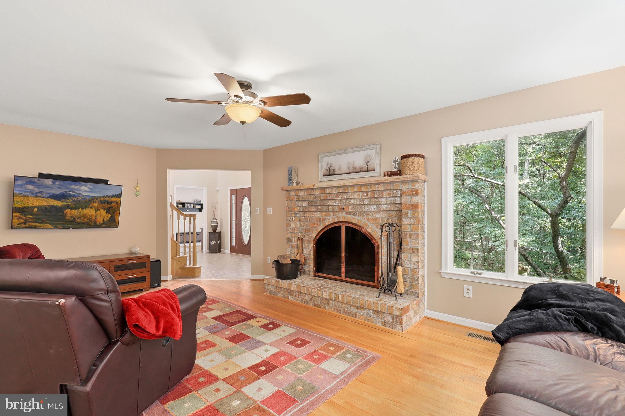MEADOWOOD - Residential