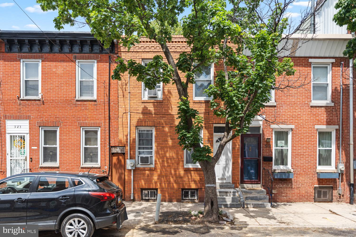 Welcome to 521 Greenwich St — a charming 3-bedroom, 1-bath home located in the desirable Dickinson Narrows neighborhood of South Philadelphia! This well-maintained property features an updated kitchen complete with a gas stove, perfect for everyday cooking and entertaining. Enjoy spacious living areas, comfortable bedrooms, and a convenient layout ideal for city living.

Situated in one of South Philly’s most convenient and sought-after neighborhoods, this home offers easy access to public transportation, local shops, restaurants, parks, and everything Center City has to offer — just steps away! A fantastic opportunity to enjoy city living with neighborhood charm.
