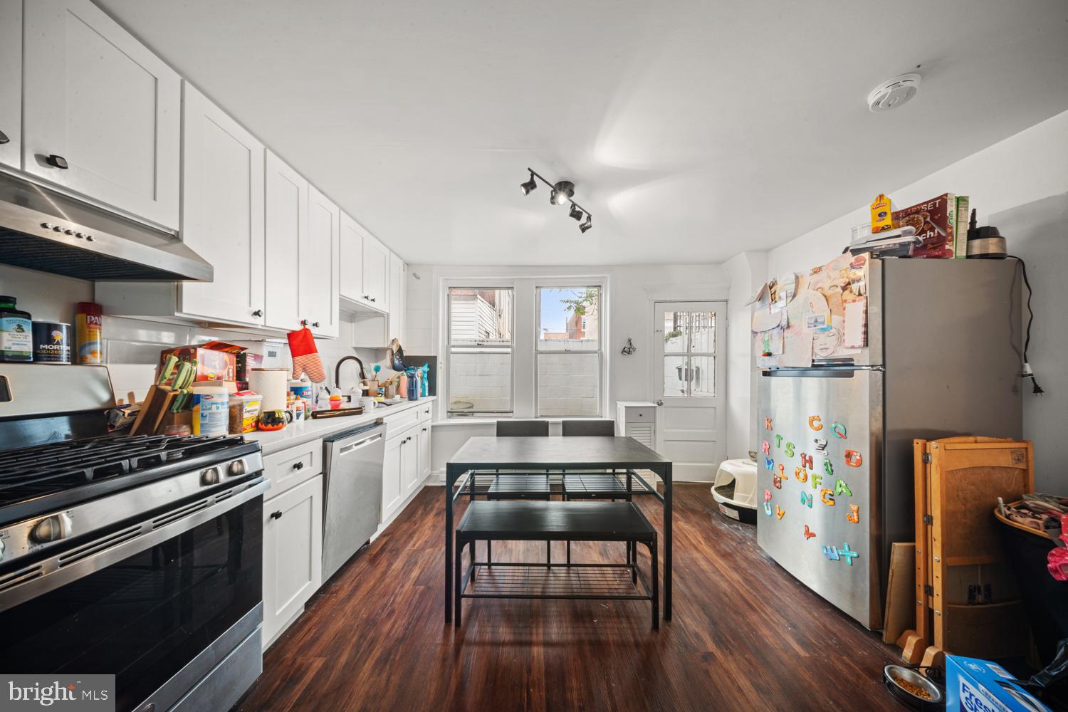 DICKINSON NARROWS - Residential