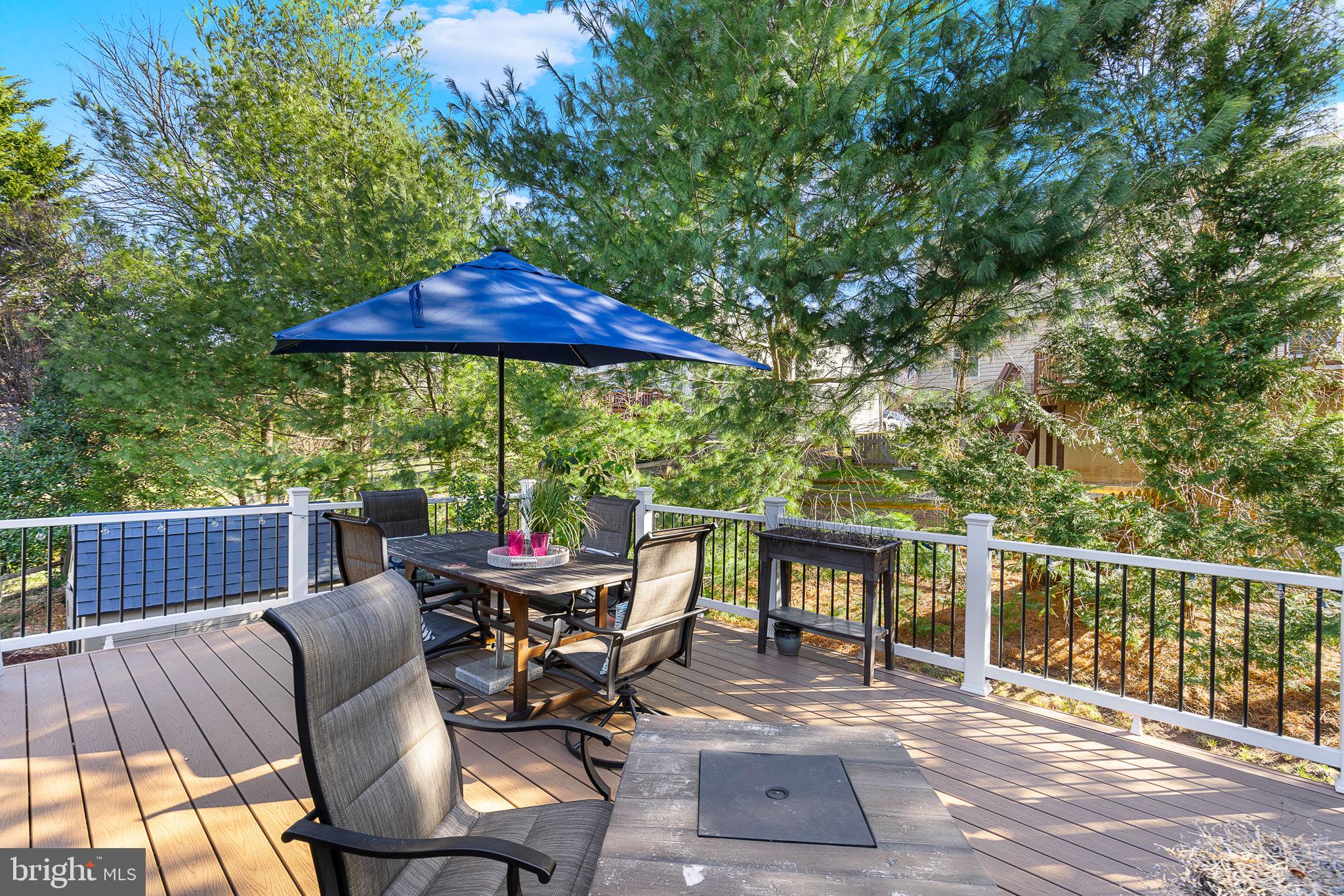 WELLINGTON/CLOVERHILL - Residential