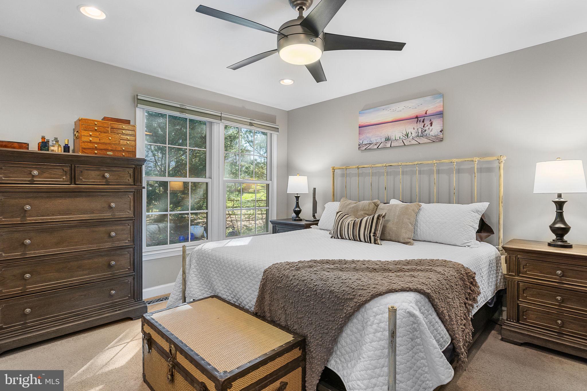 WELLINGTON/CLOVERHILL - Residential