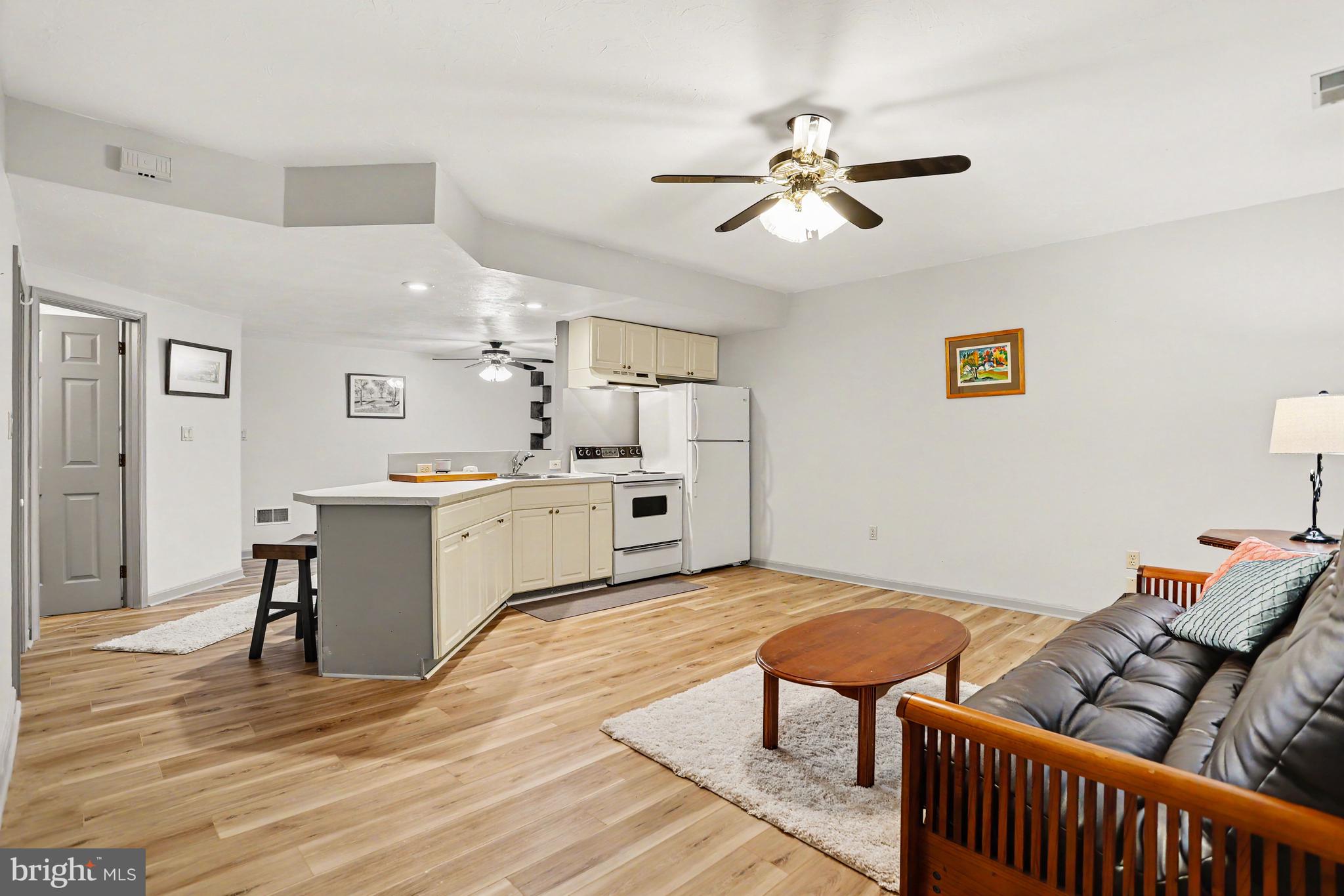 WARWICK TWP - Residential