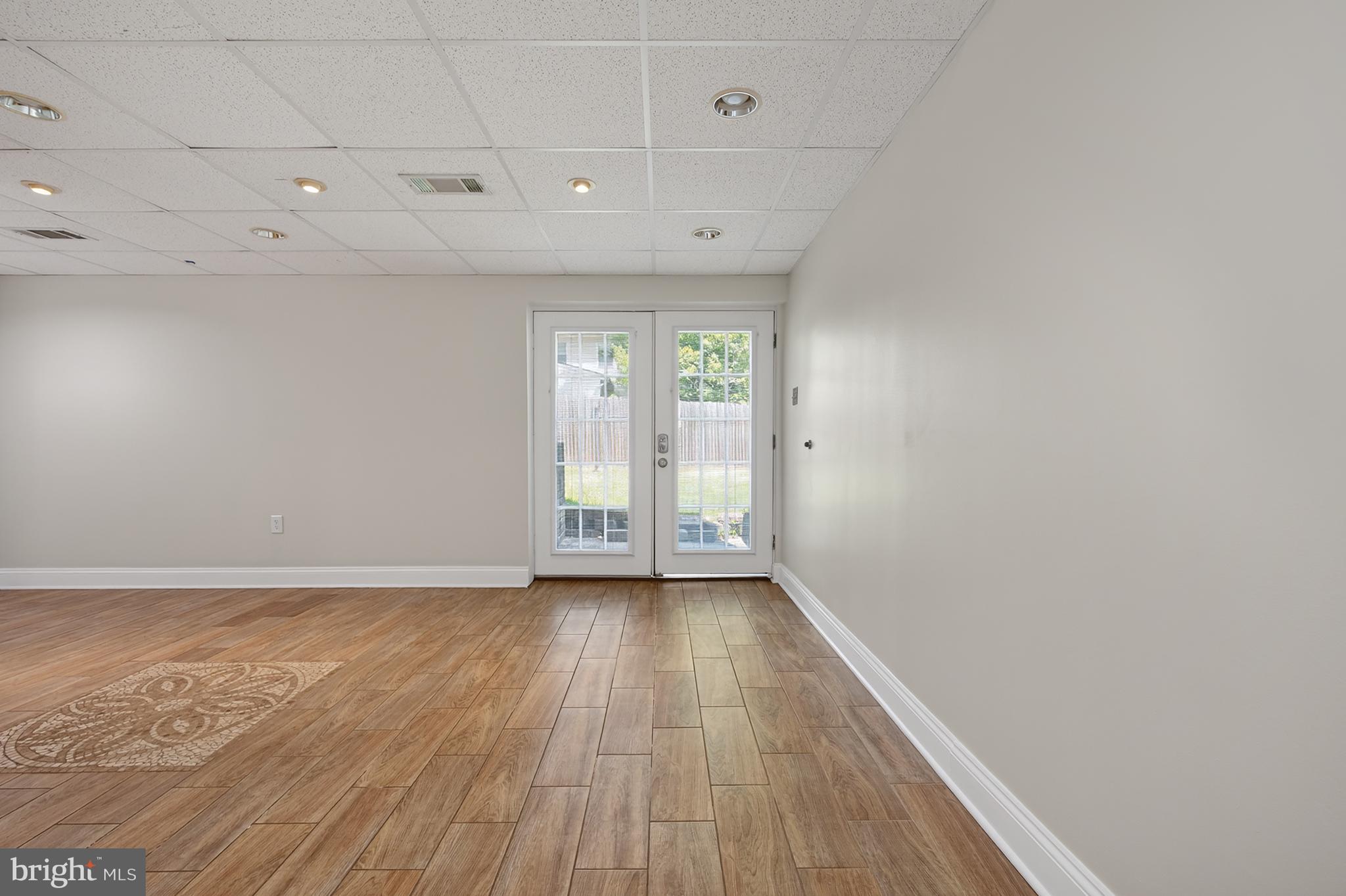 PLEASANT VALLEY - Residential