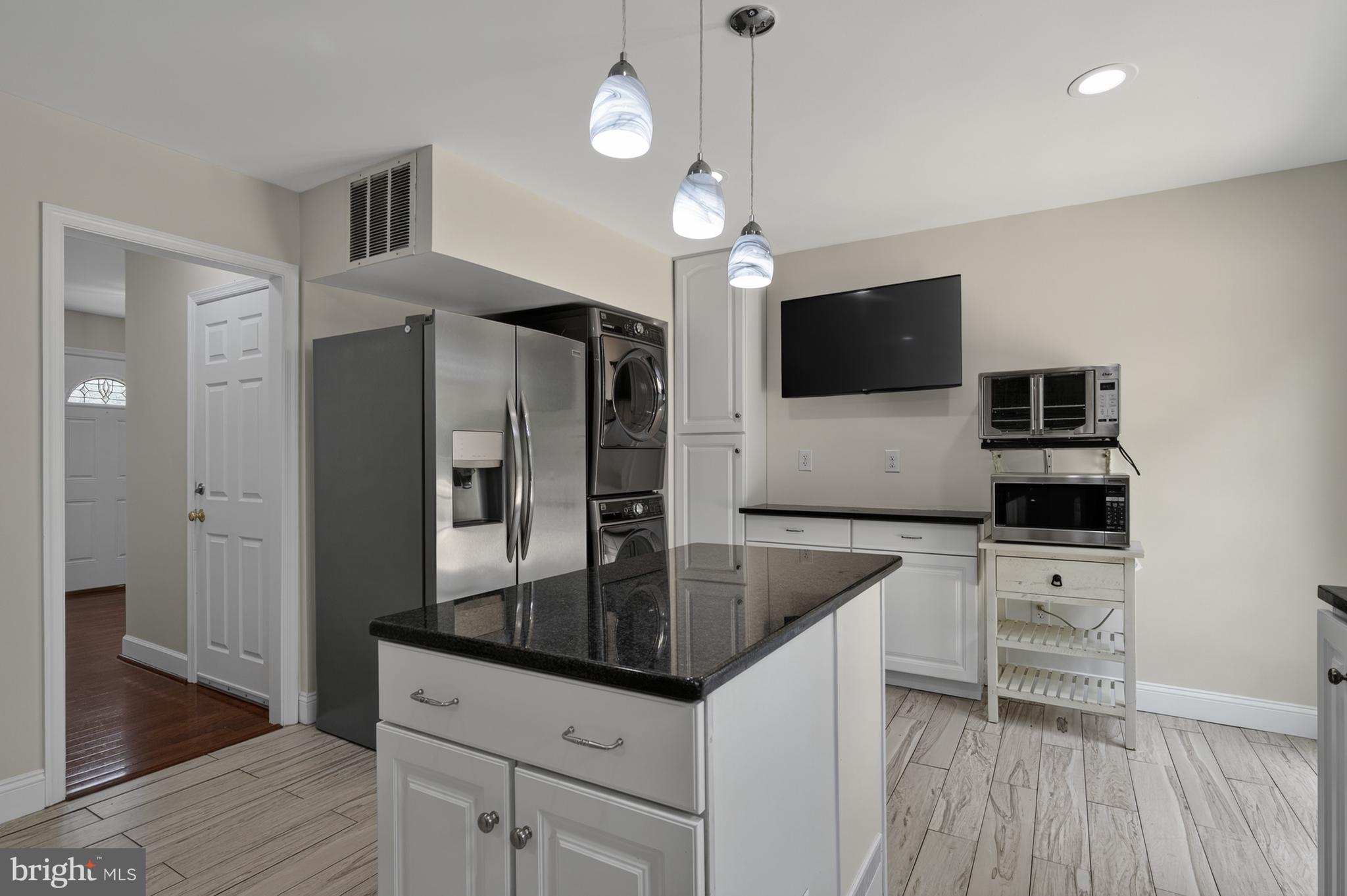 PLEASANT VALLEY - Residential
