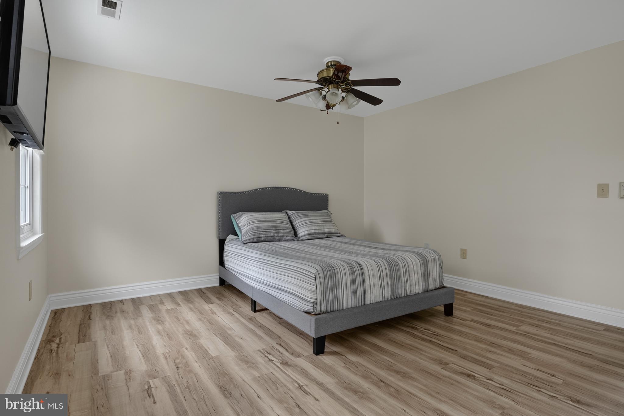 PLEASANT VALLEY - Residential