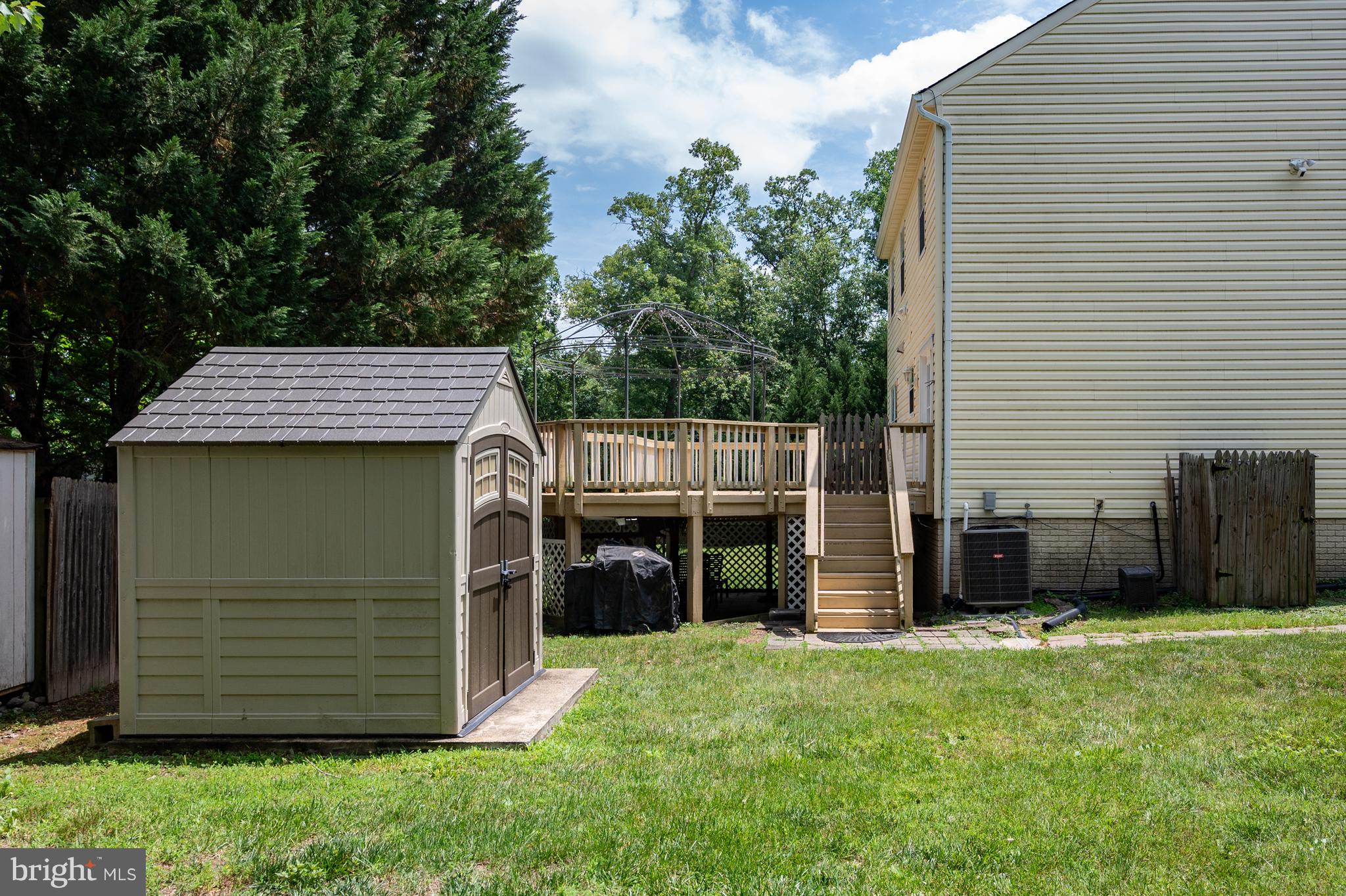 PLEASANT VALLEY - Residential