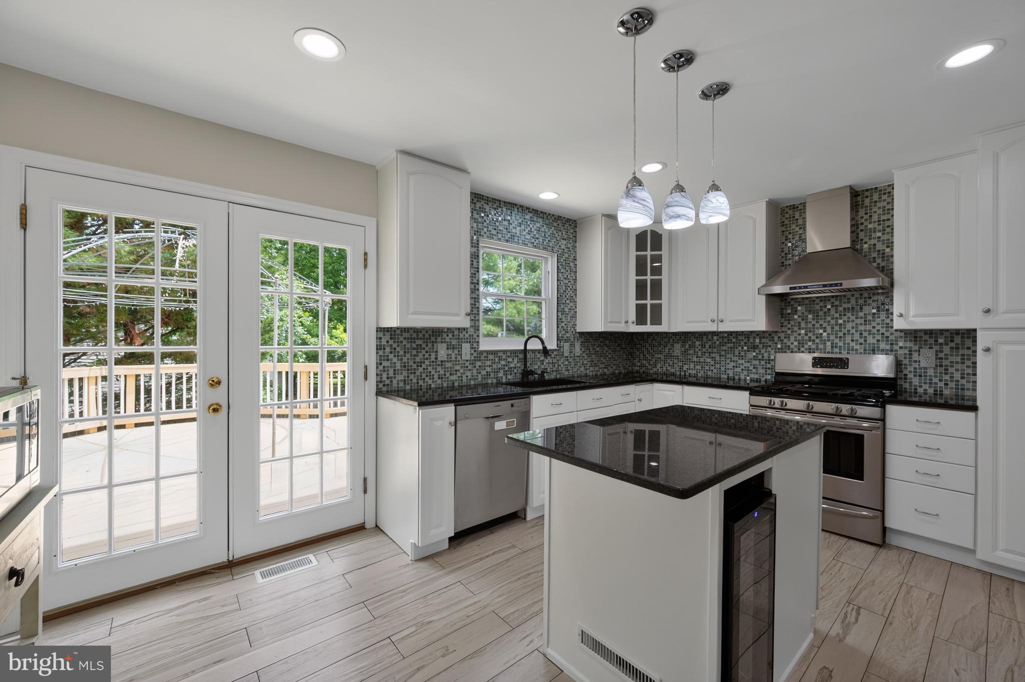PLEASANT VALLEY - Residential