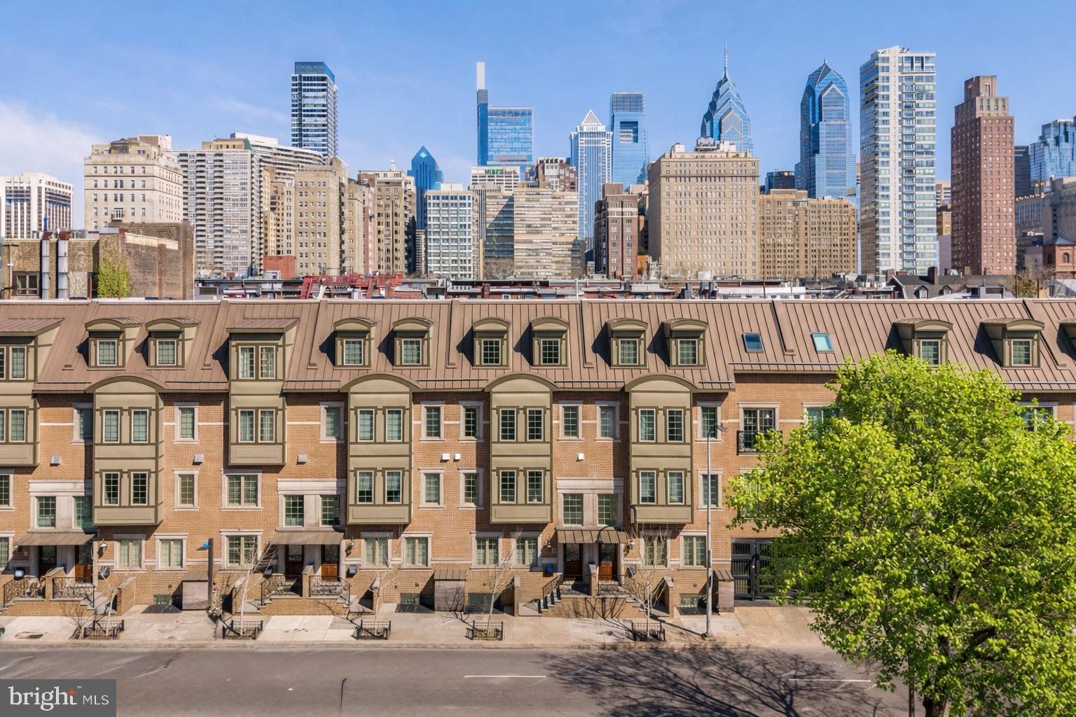 RITTENHOUSE SQUARE - Residential