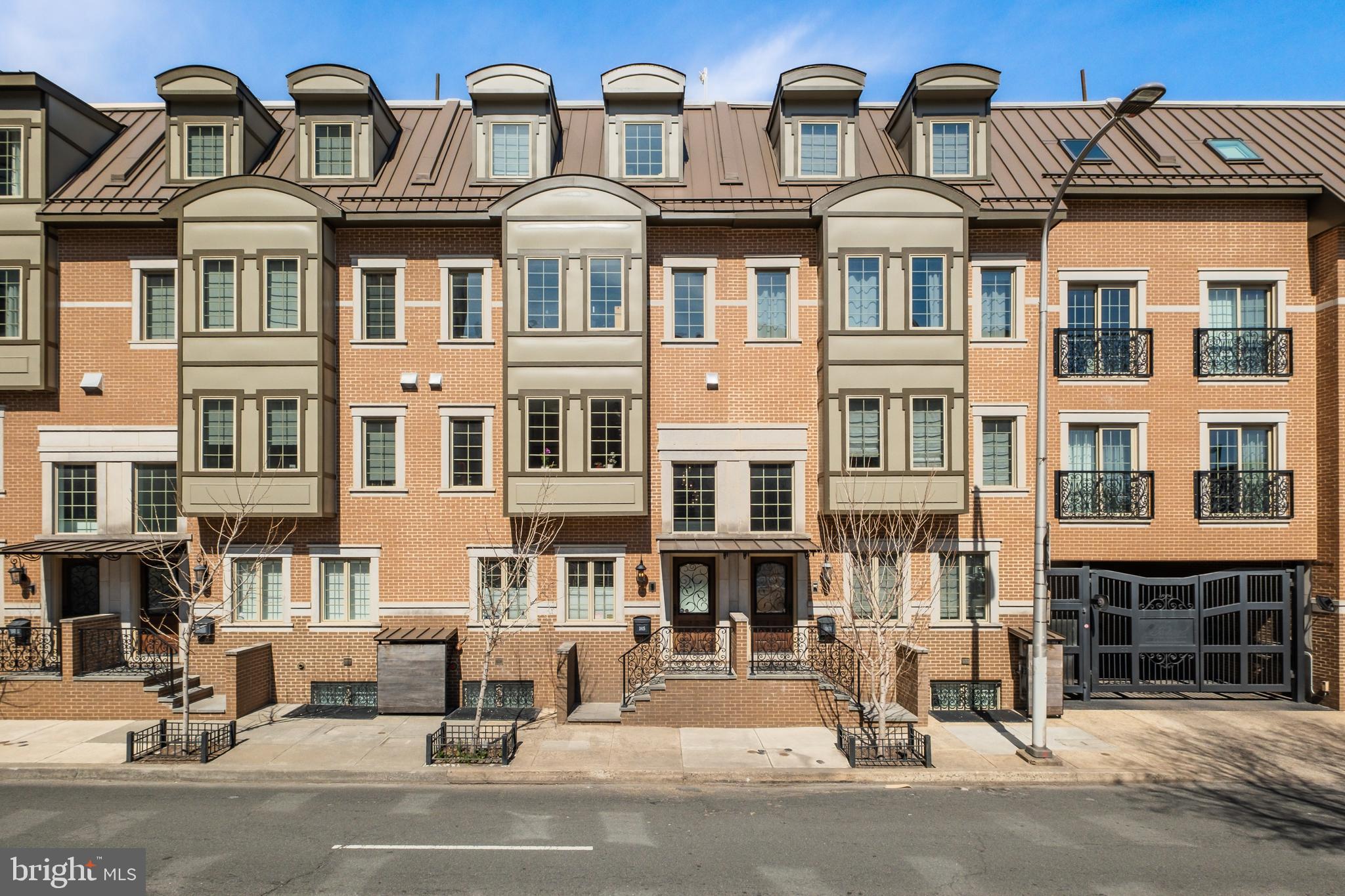 RITTENHOUSE SQUARE - Residential