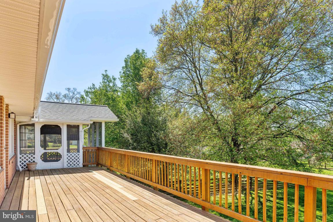 FONT HILL - Residential