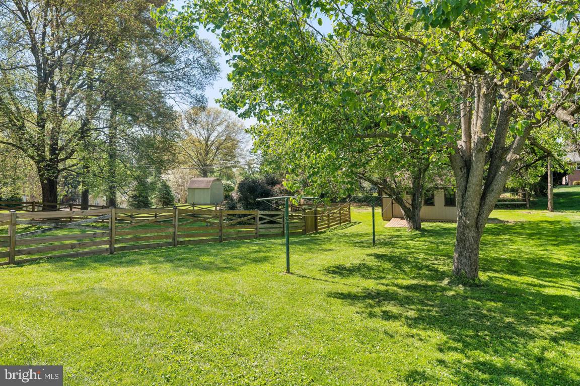 FONT HILL - Residential