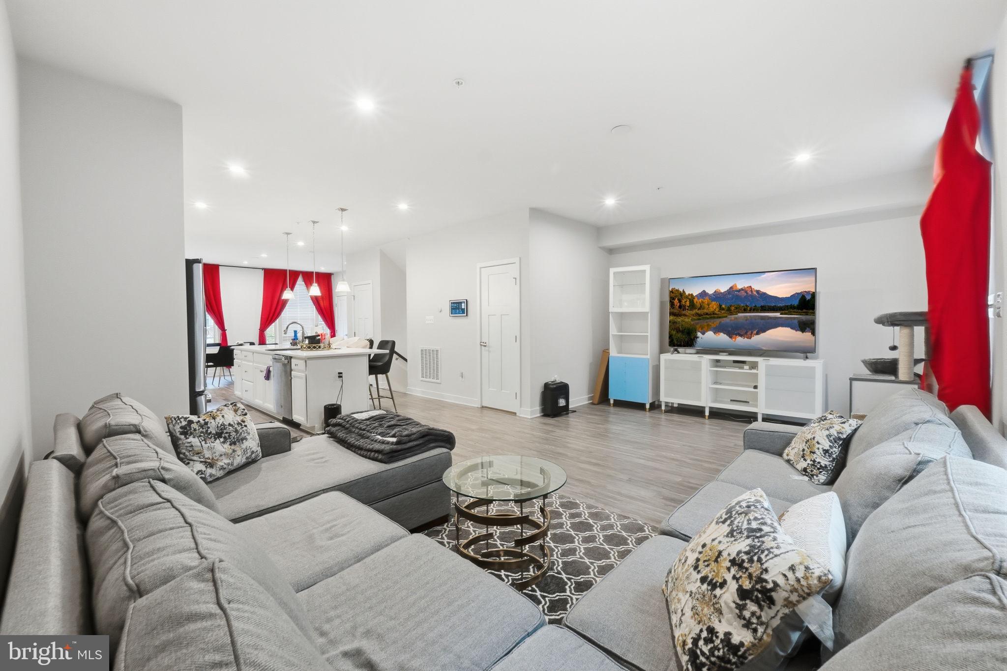 NORBOURNE PARK - Residential