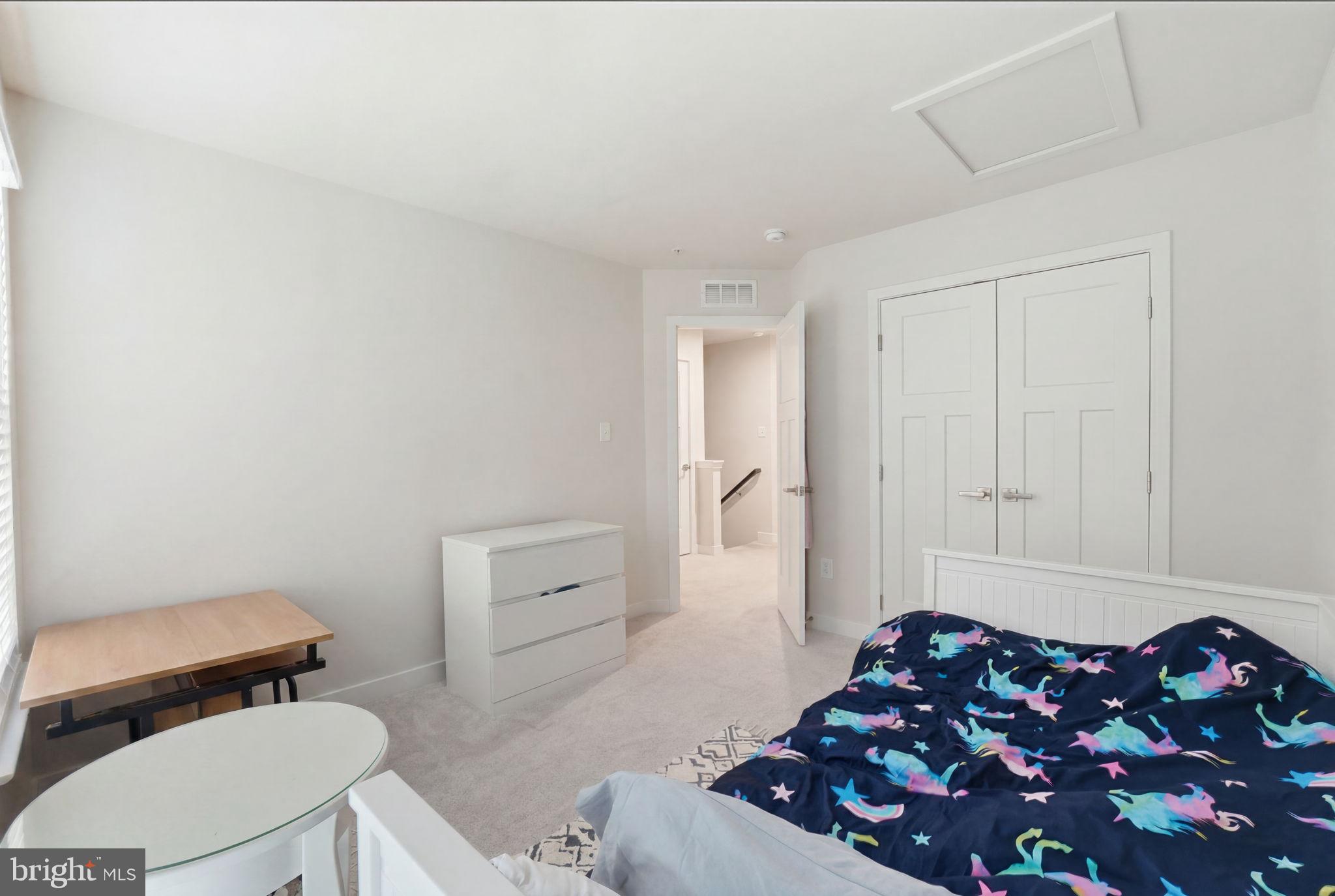 NORBOURNE PARK - Residential