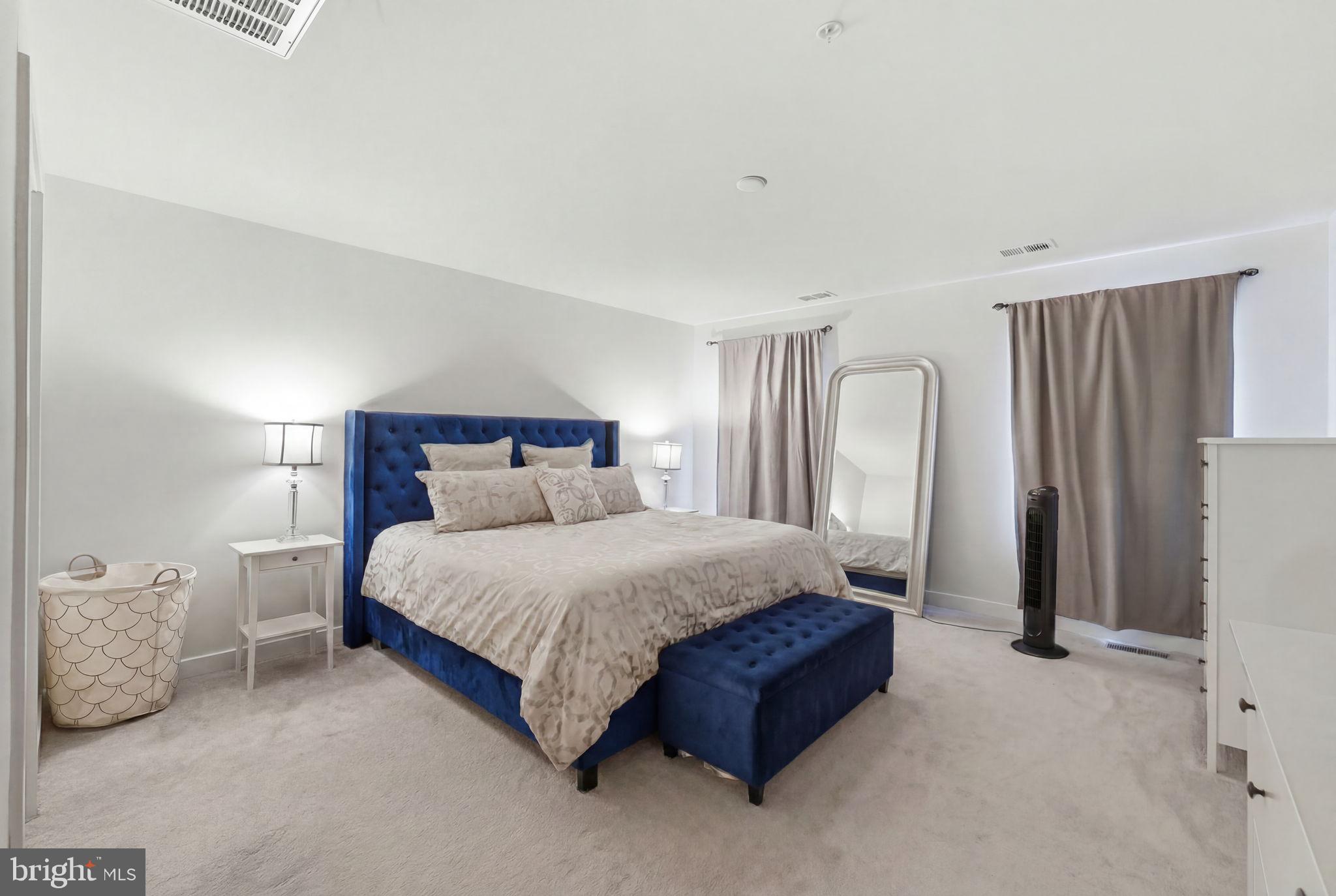 NORBOURNE PARK - Residential